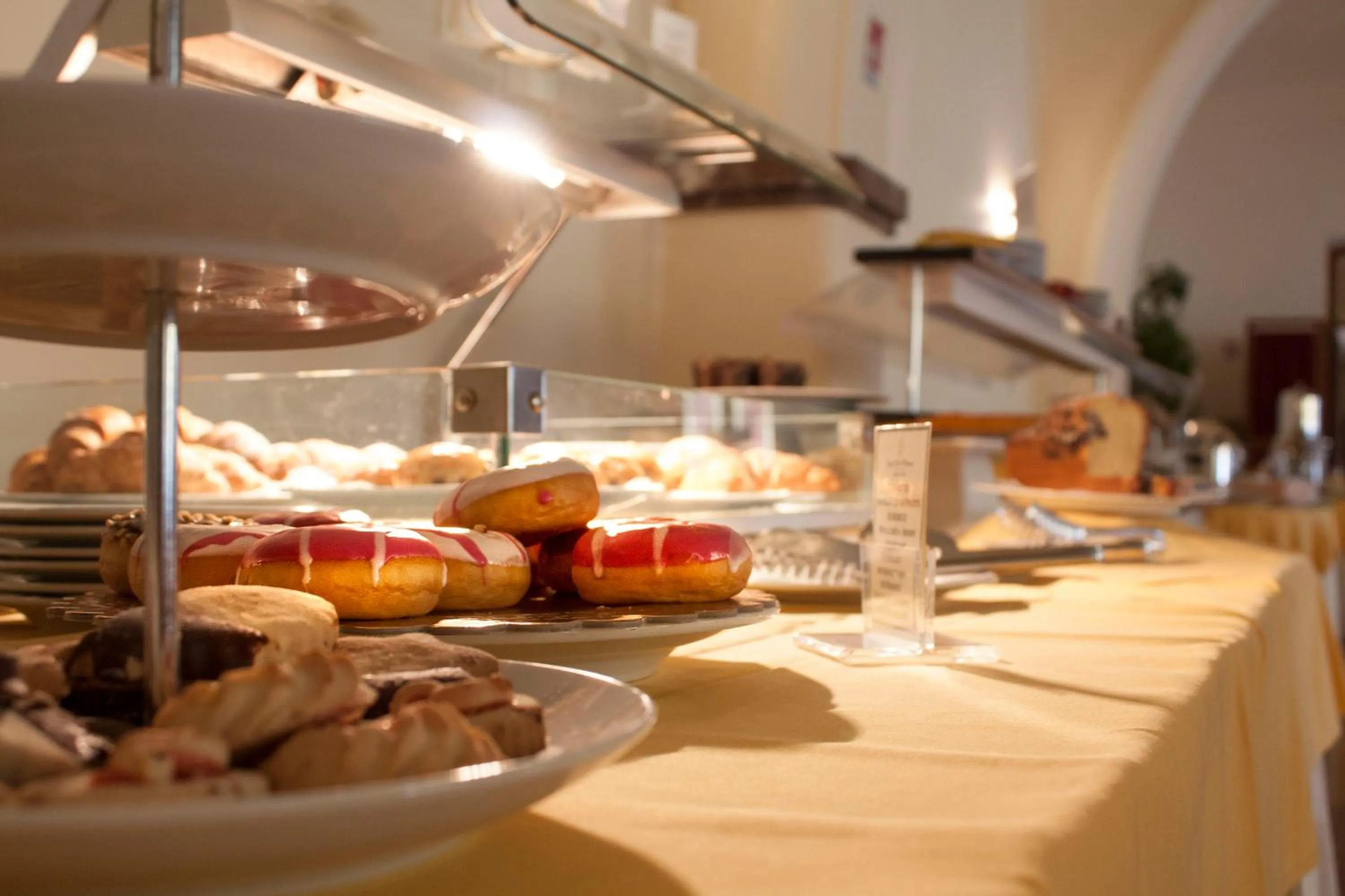 Food and drinks in Grand Hotel Miramare