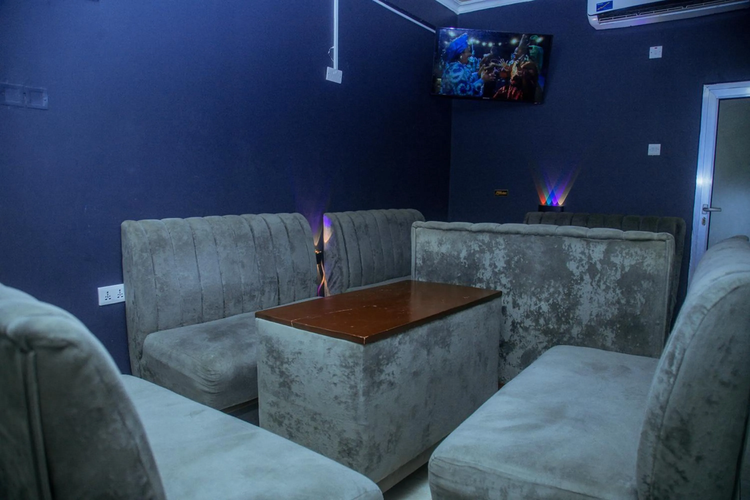 Lounge or bar in LE GRAND MARIE HOTEL