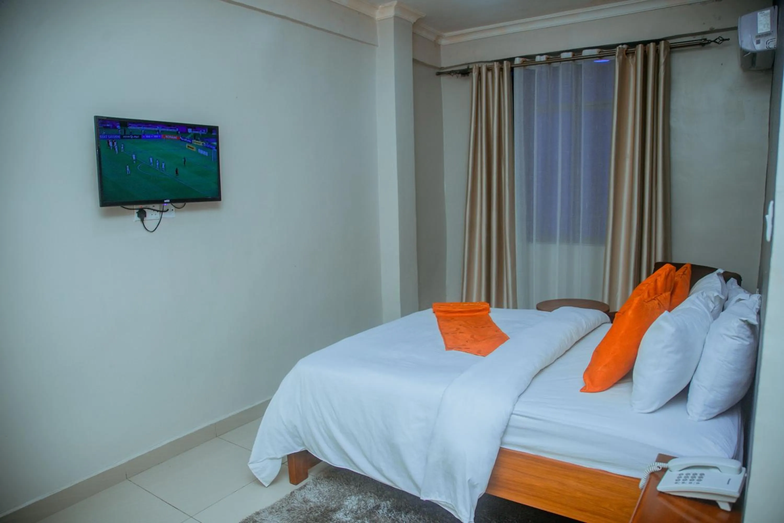 Photo of the whole room in LE GRAND MARIE HOTEL