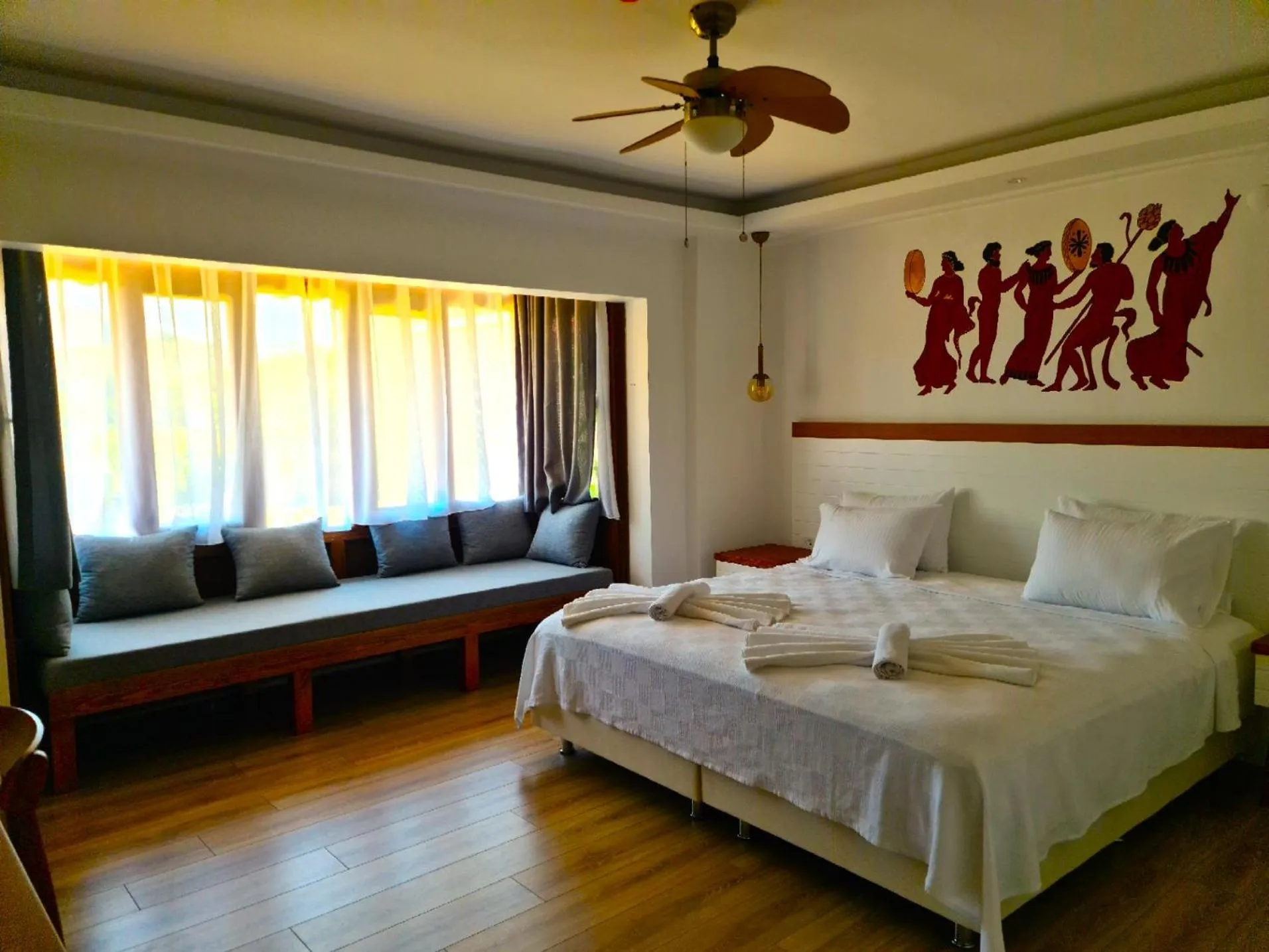 Photo of the whole room, Bed in in Ephesus Hotel and Art Galery