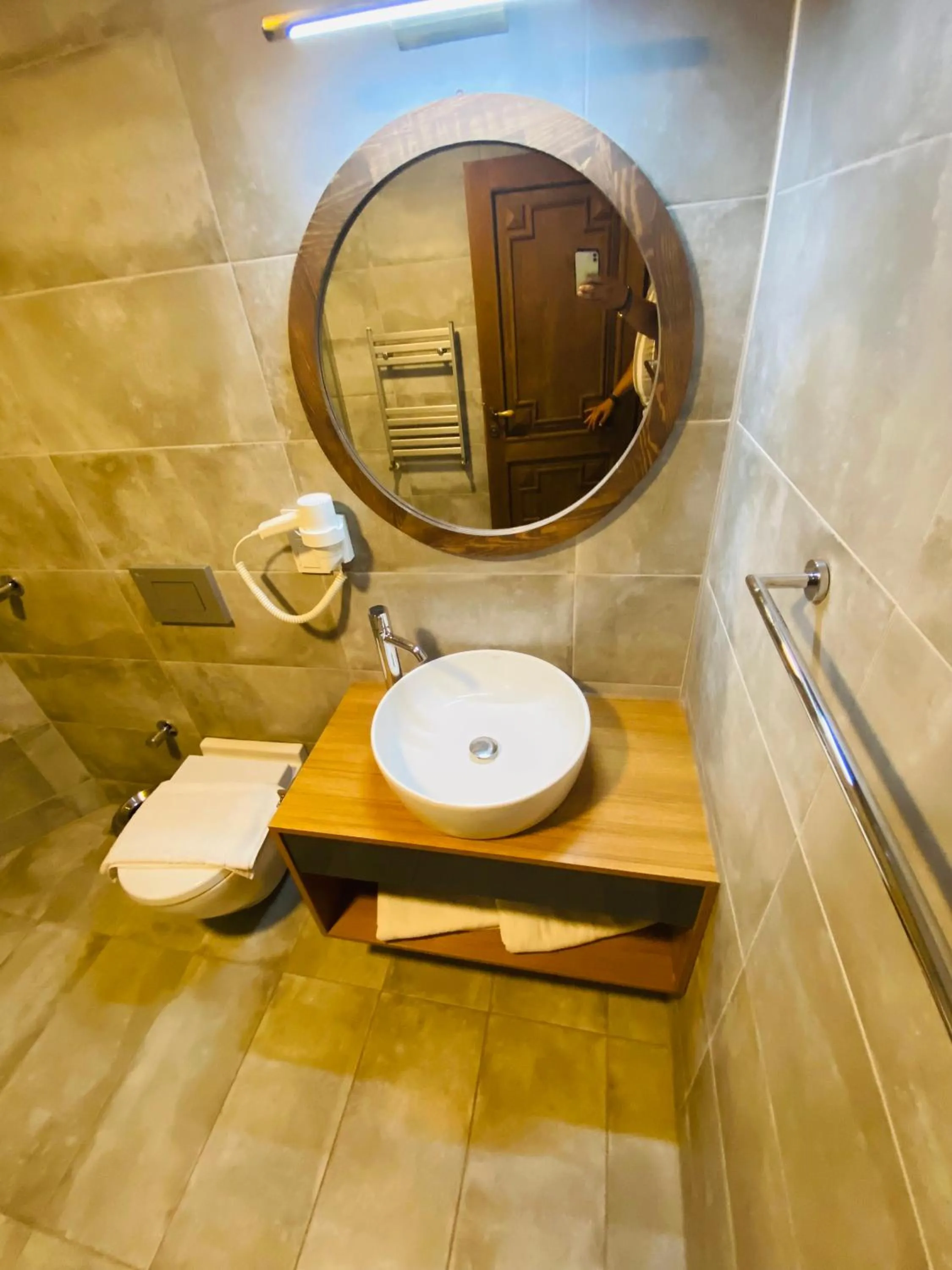 Bathroom in in Ephesus Hotel and Art Galery