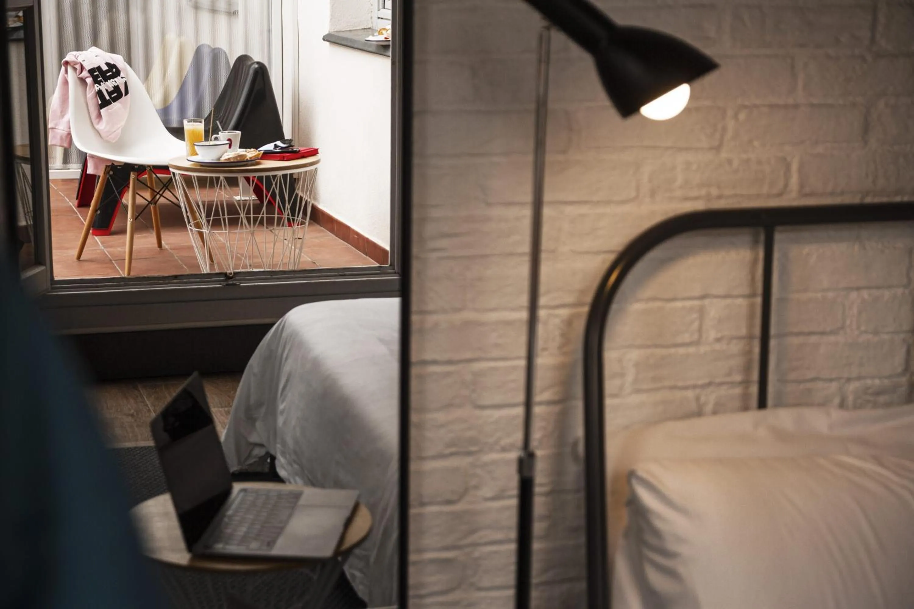 Bed in room00 Chueca Hostel