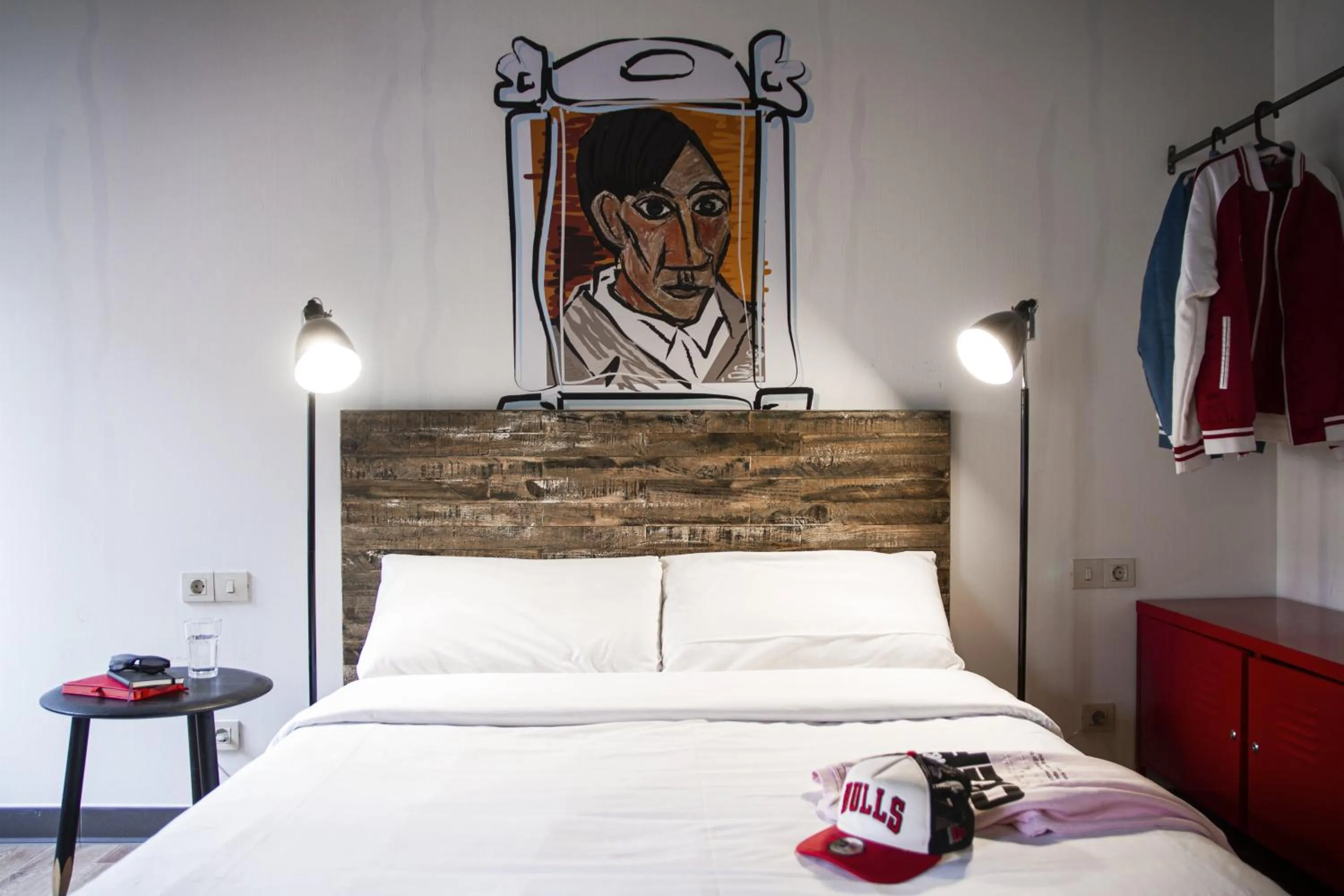 Bed in room00 Chueca Hostel