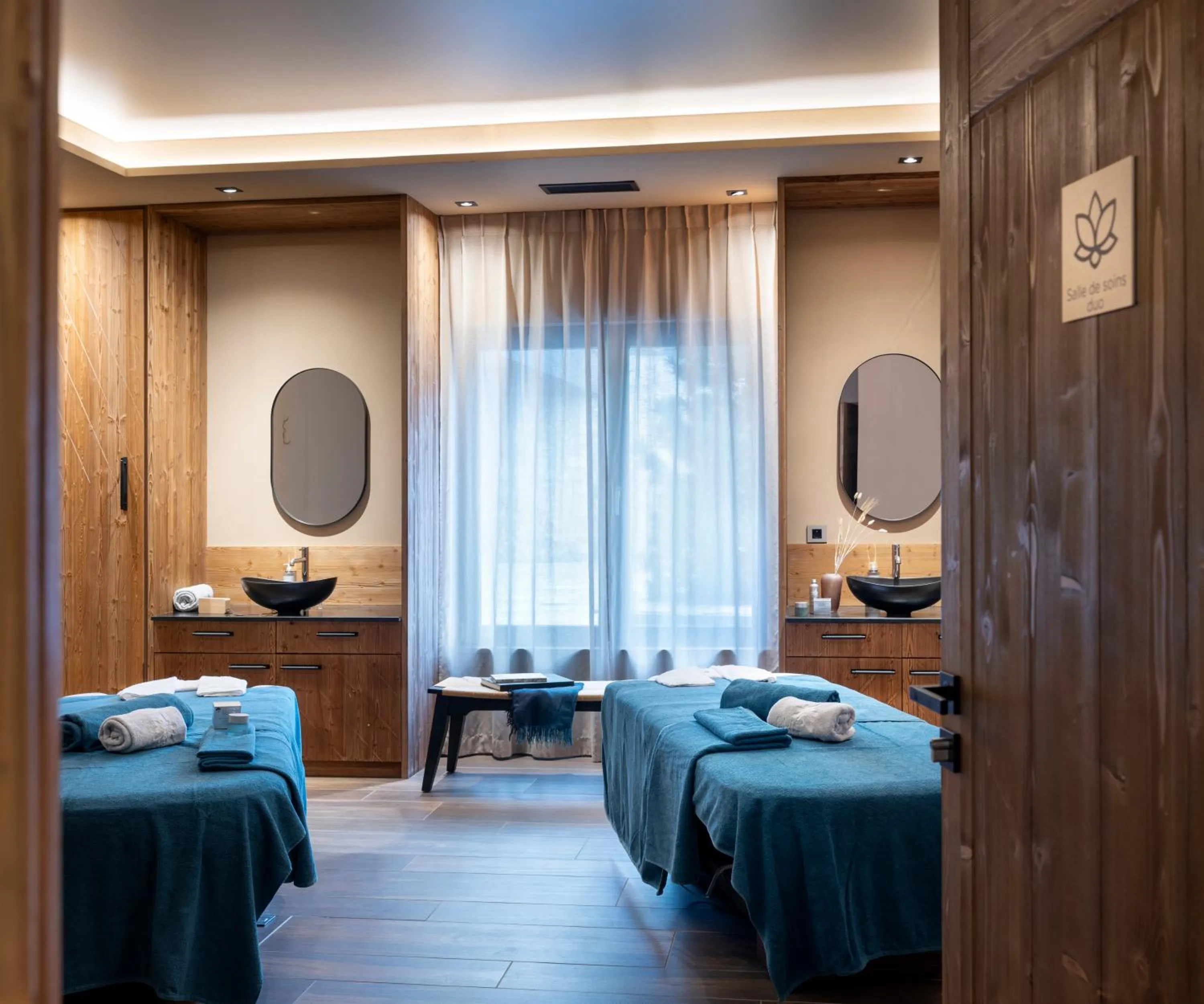 Spa and wellness centre/facilities, Bed in MGM Hôtels & Résidences - Résidence Chalets de Joy