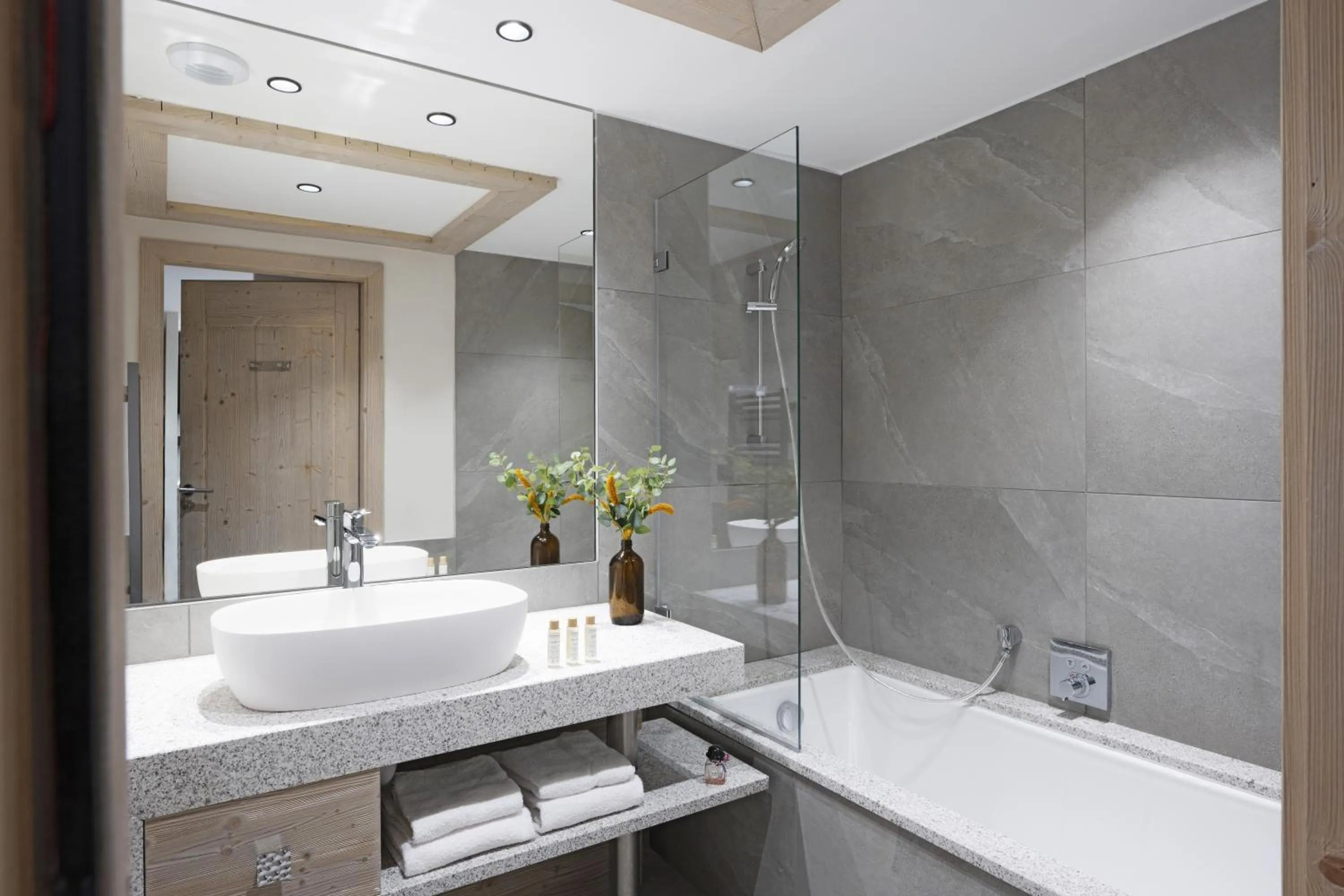 Bathroom in MGM Hôtels & Résidences - Résidence Chalets de Joy