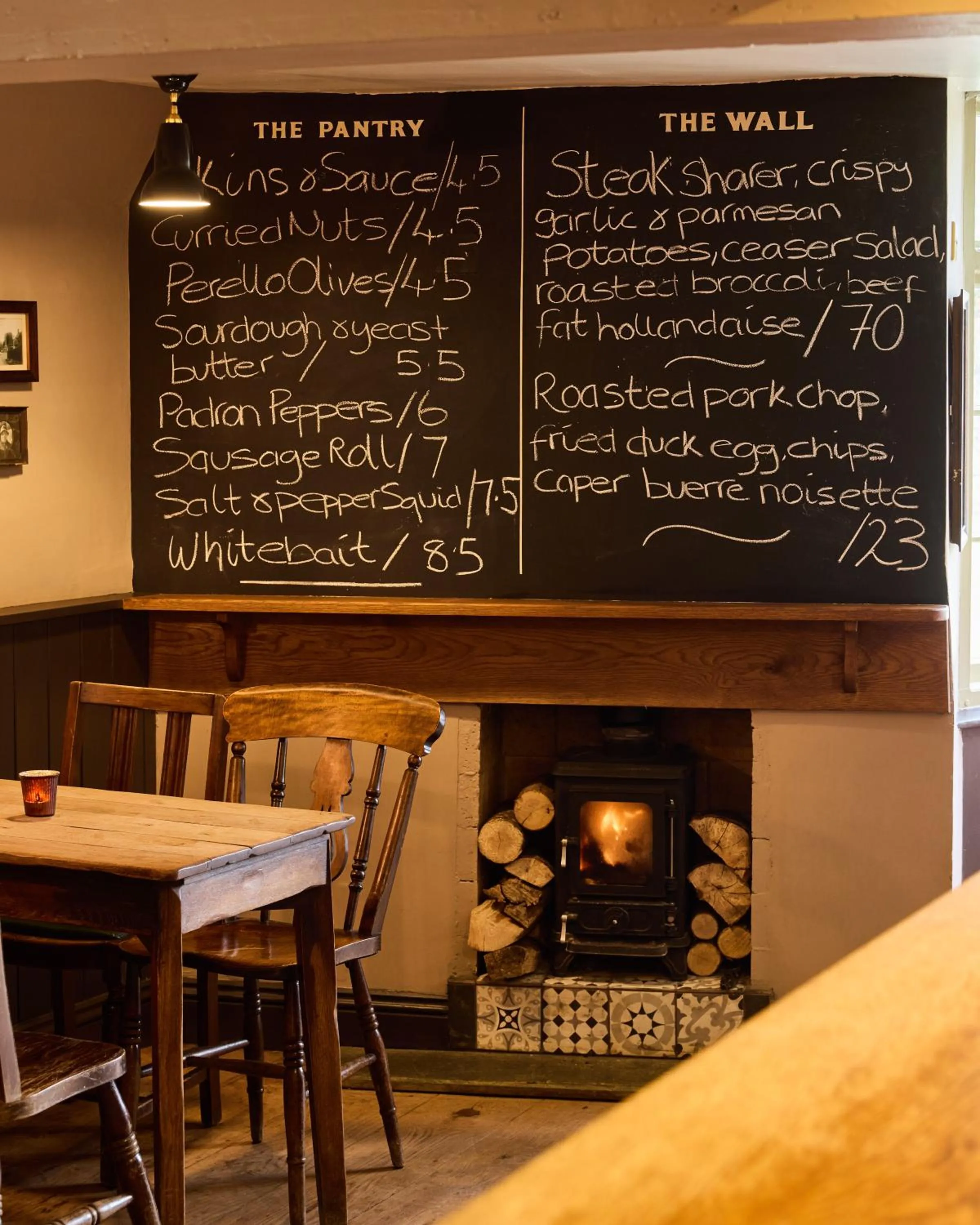 Lounge or bar in The Ebrington Arms