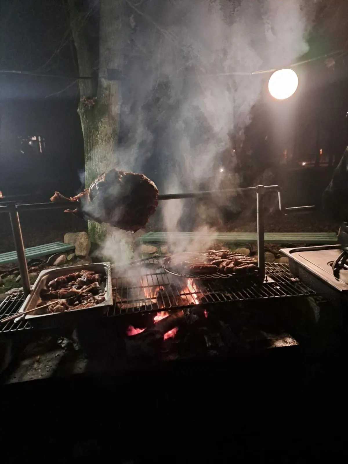 BBQ facilities in Rezydencja Janków