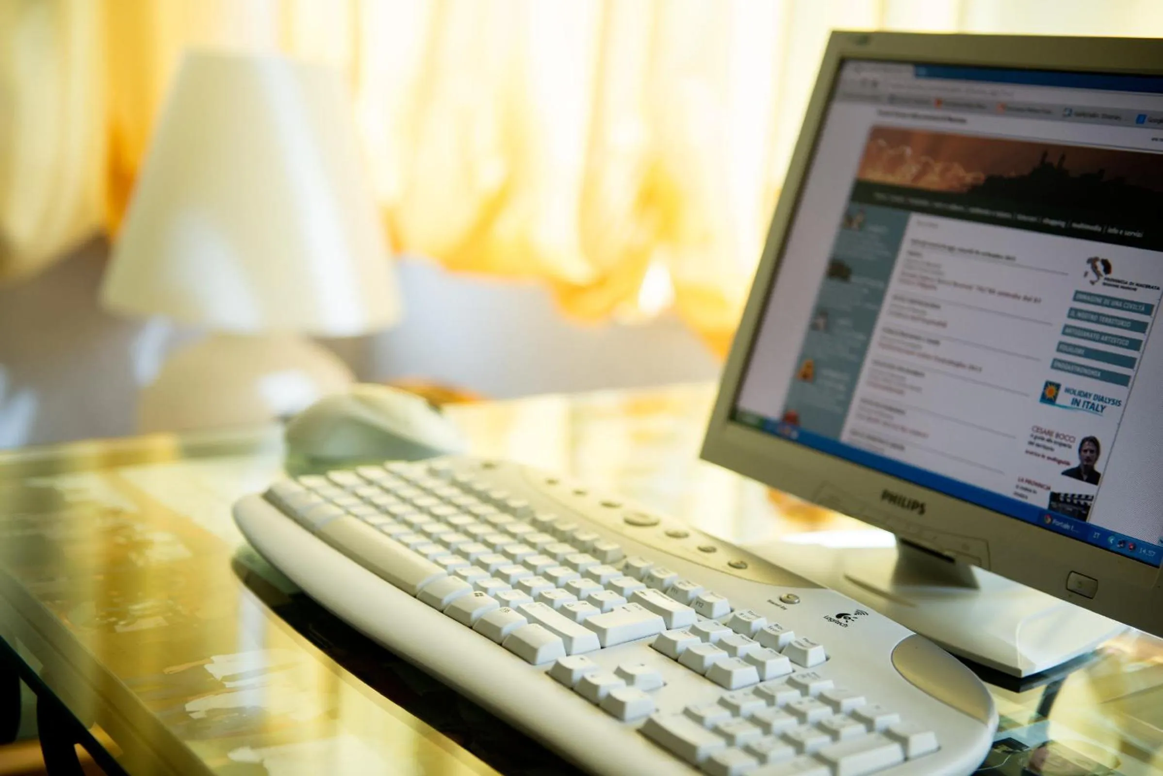 TV and multimedia in Hotel Torresi