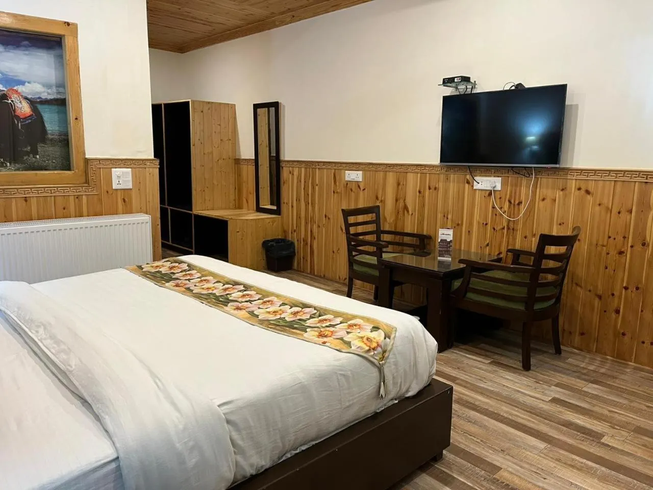 Bedroom in HOTEL CHANTSA