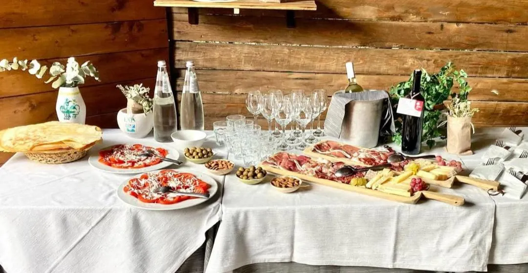 Restaurant/places to eat in S'Enis Monte Maccione