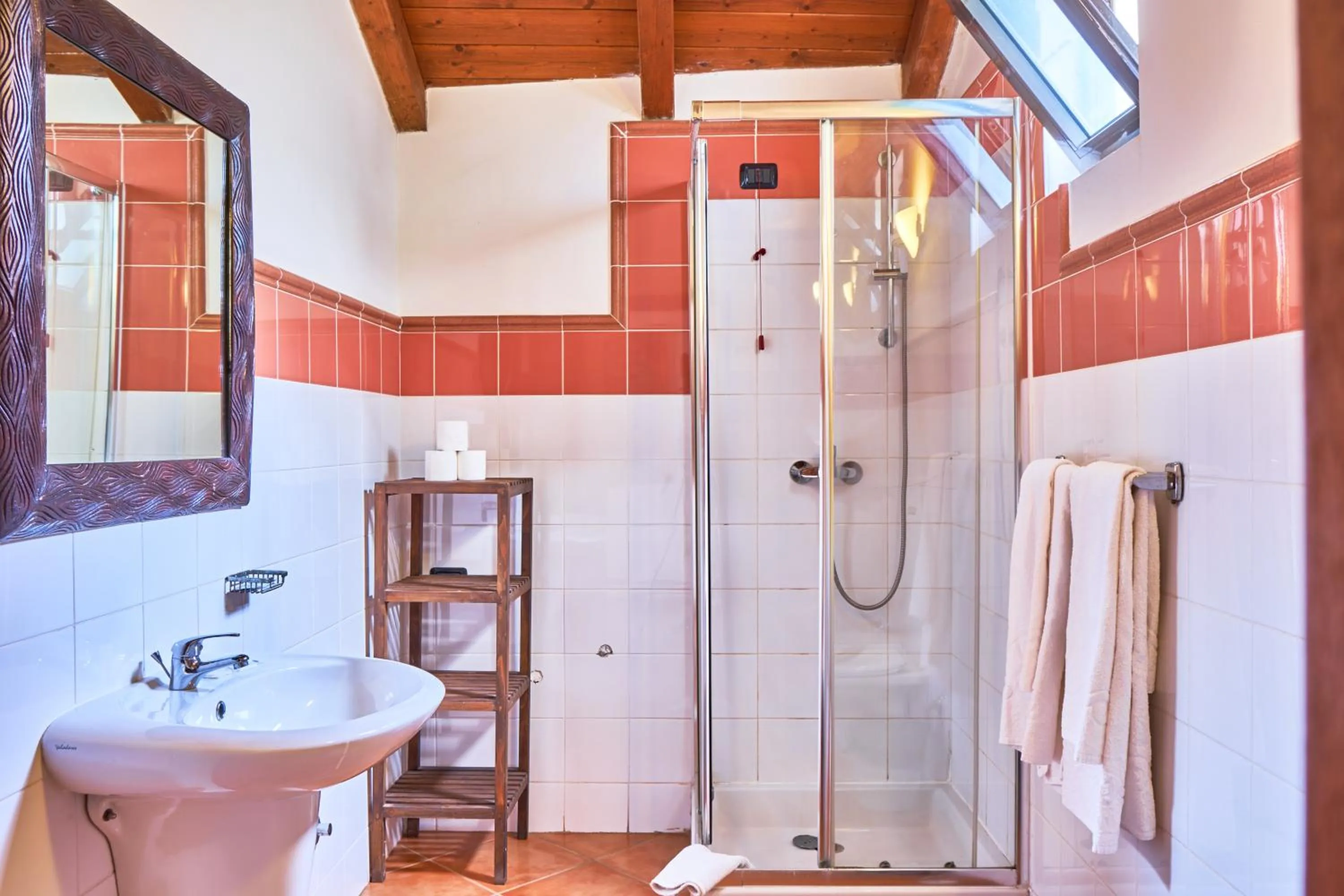 Toilet in Patio Antigo Residence