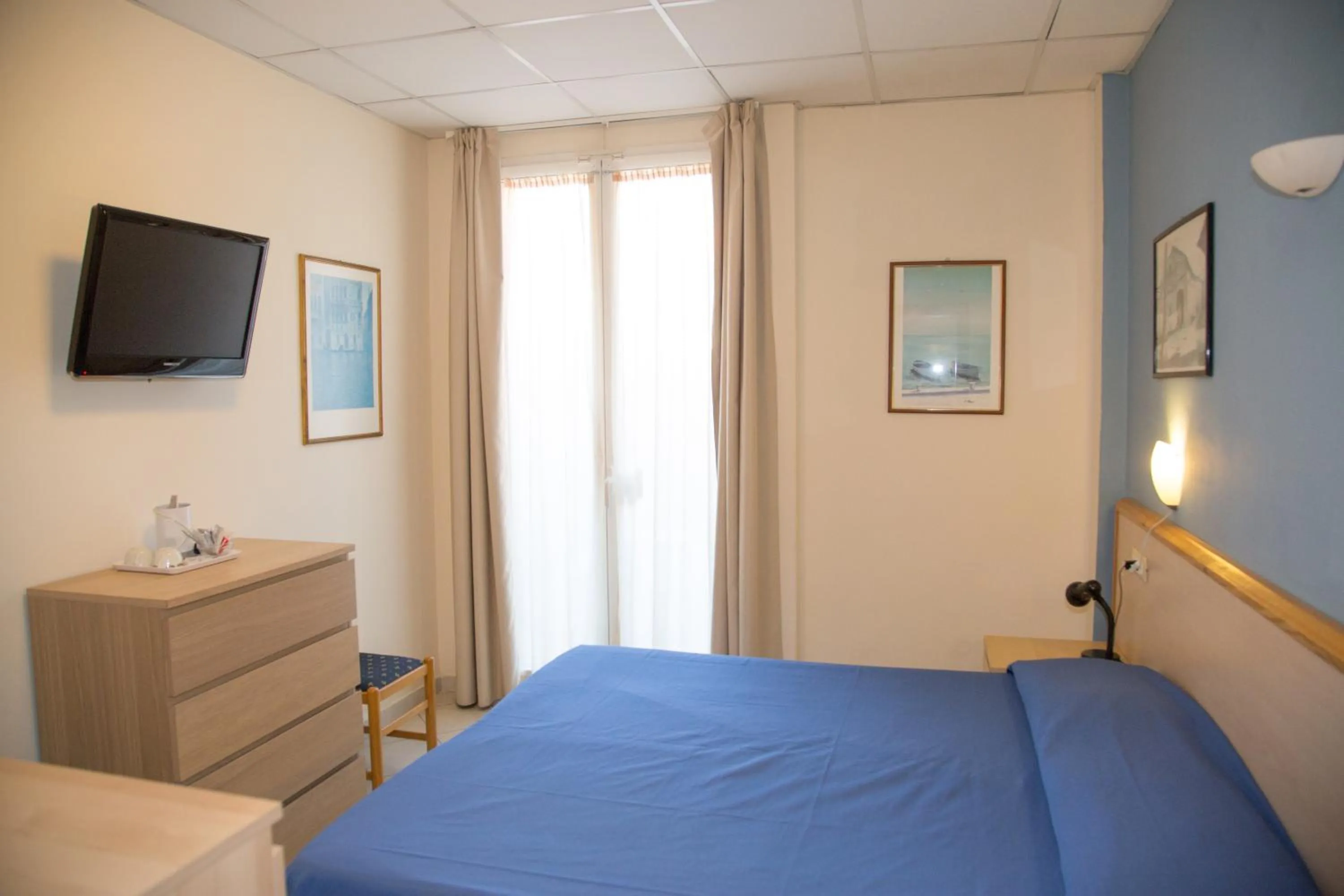 Bedroom, Bed in Hotel Delle Mimose