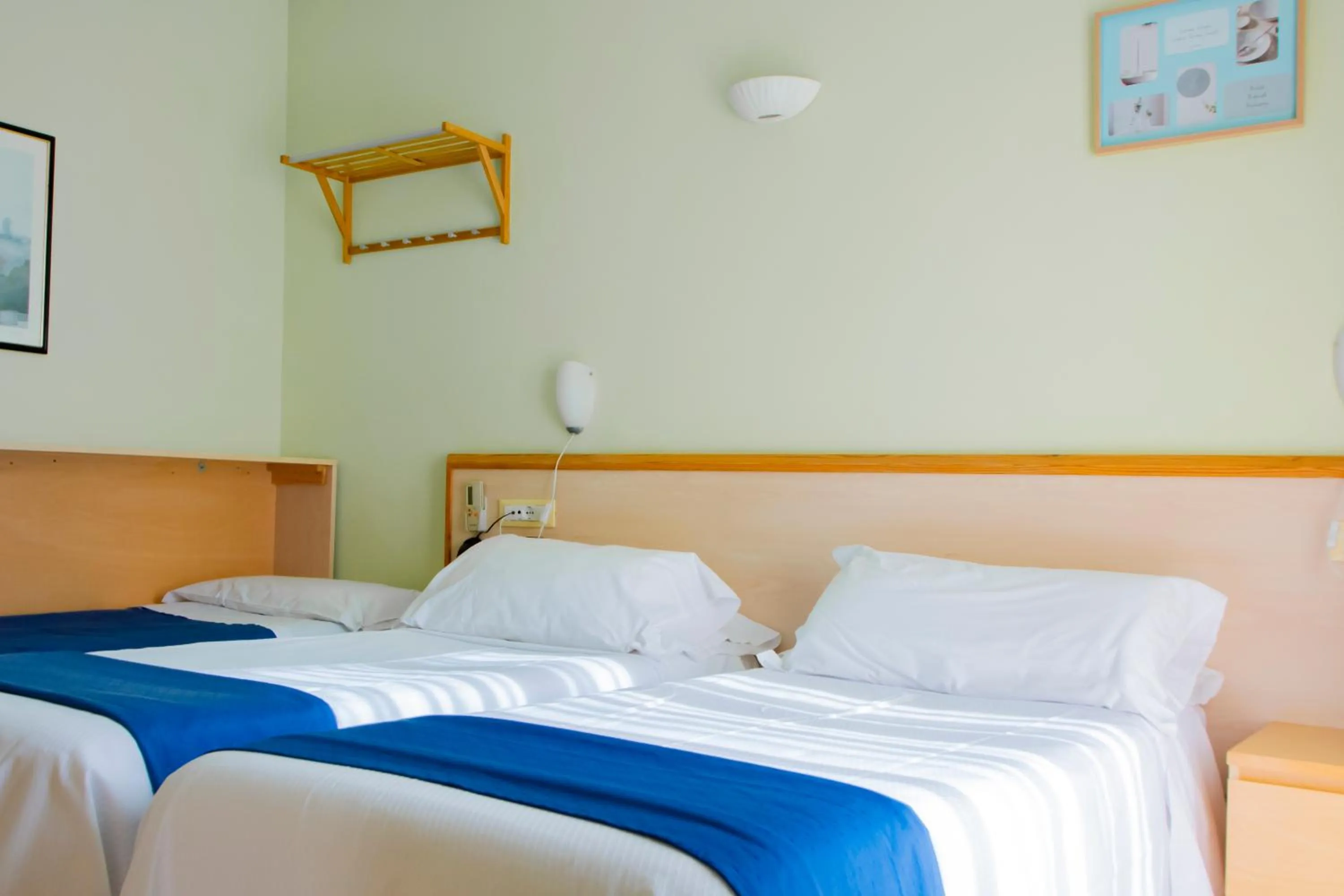 Bed in Hotel Delle Mimose