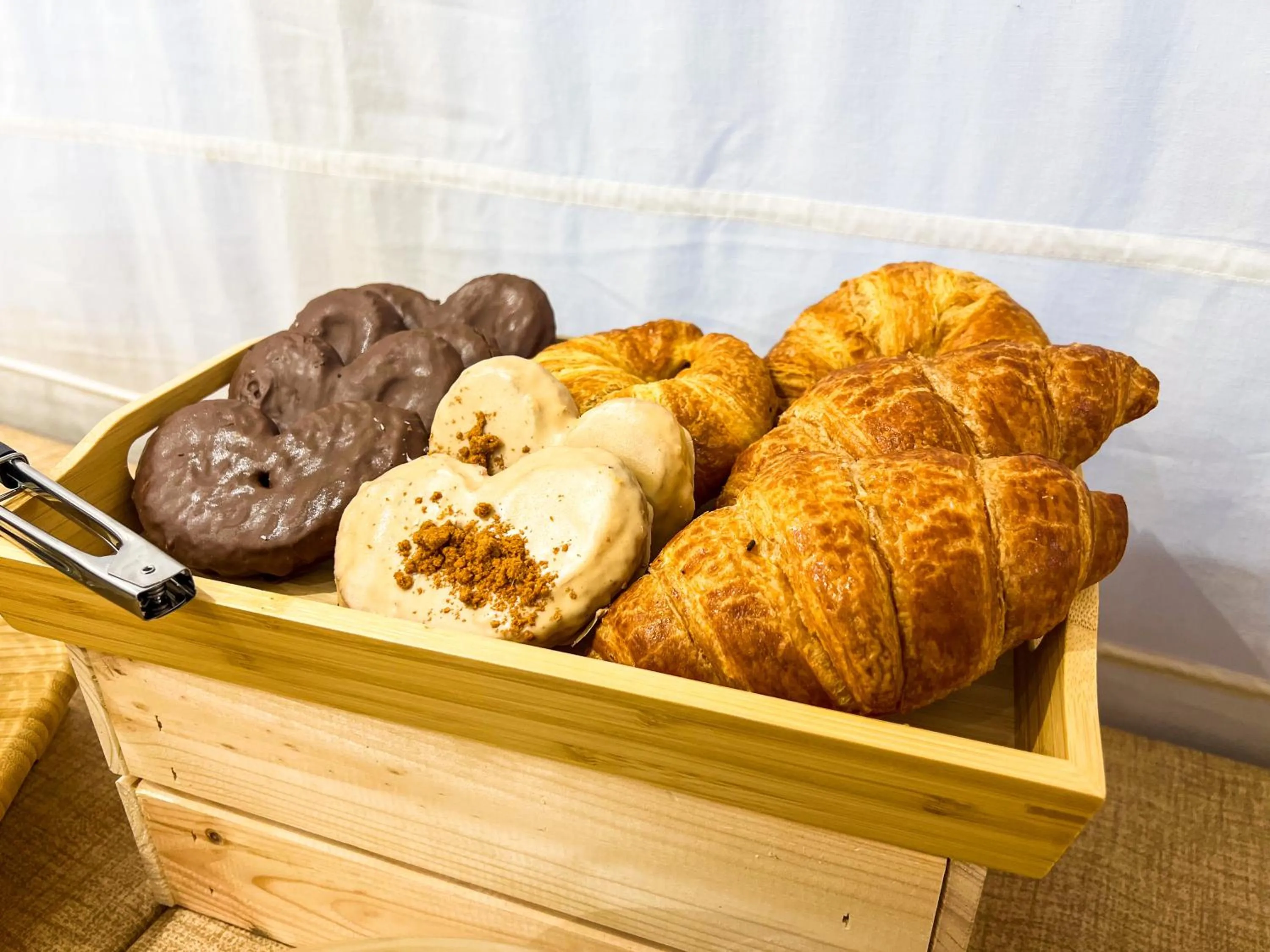 VTZ The Orus Factory Hotel - Parking Muy Económico