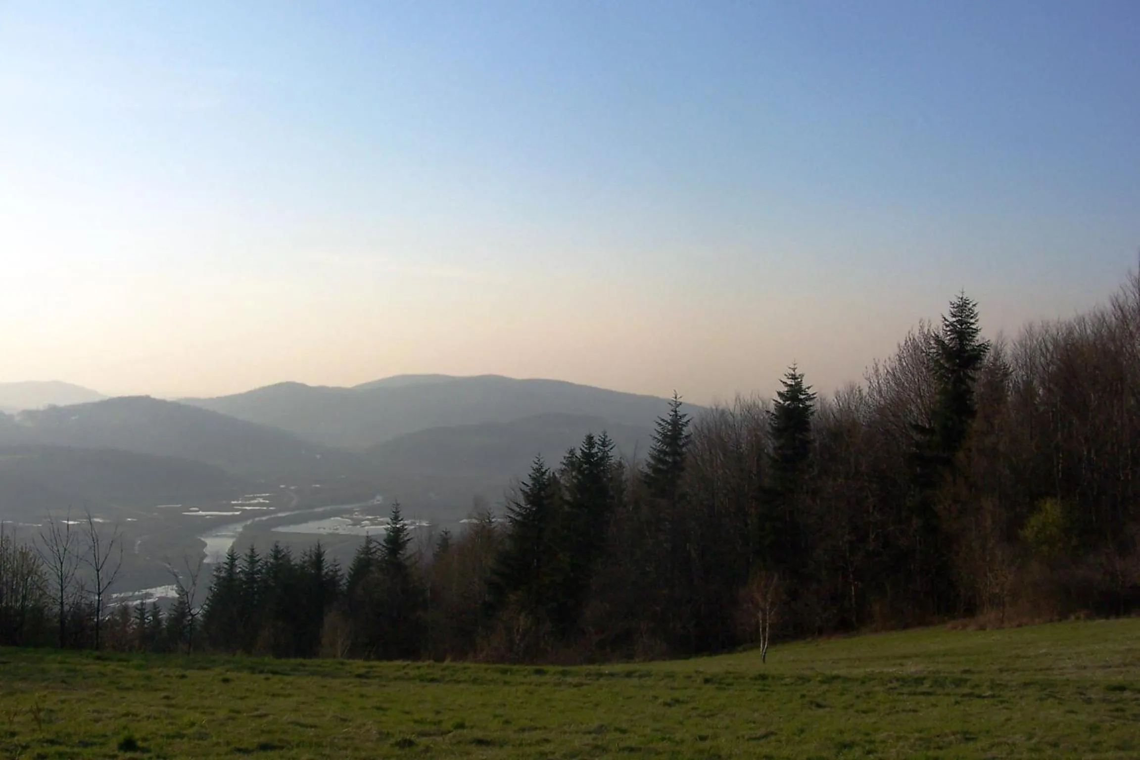 Hiking in Hotel Monttis