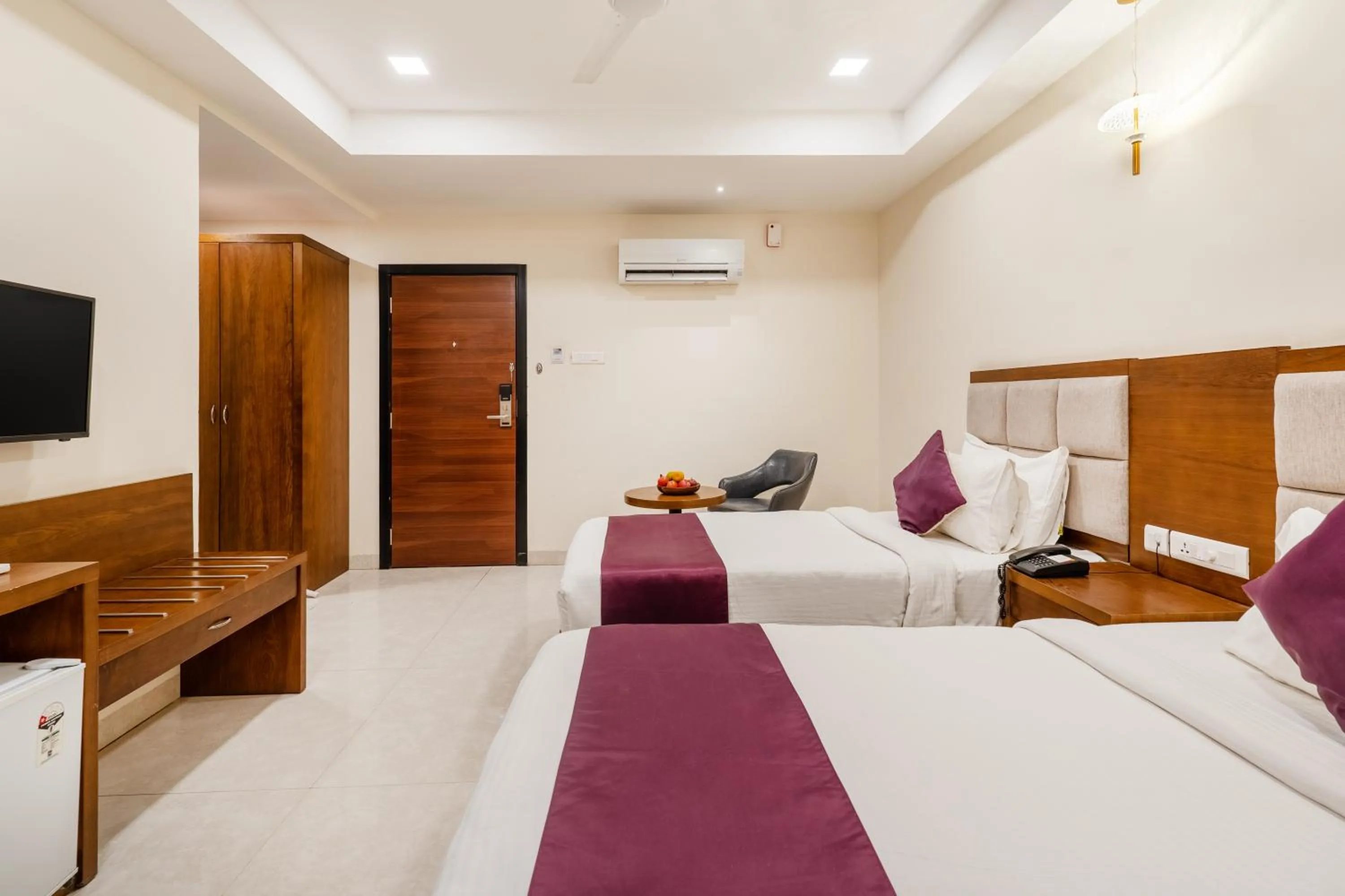 Destino by Monday Hotels Gachibowli