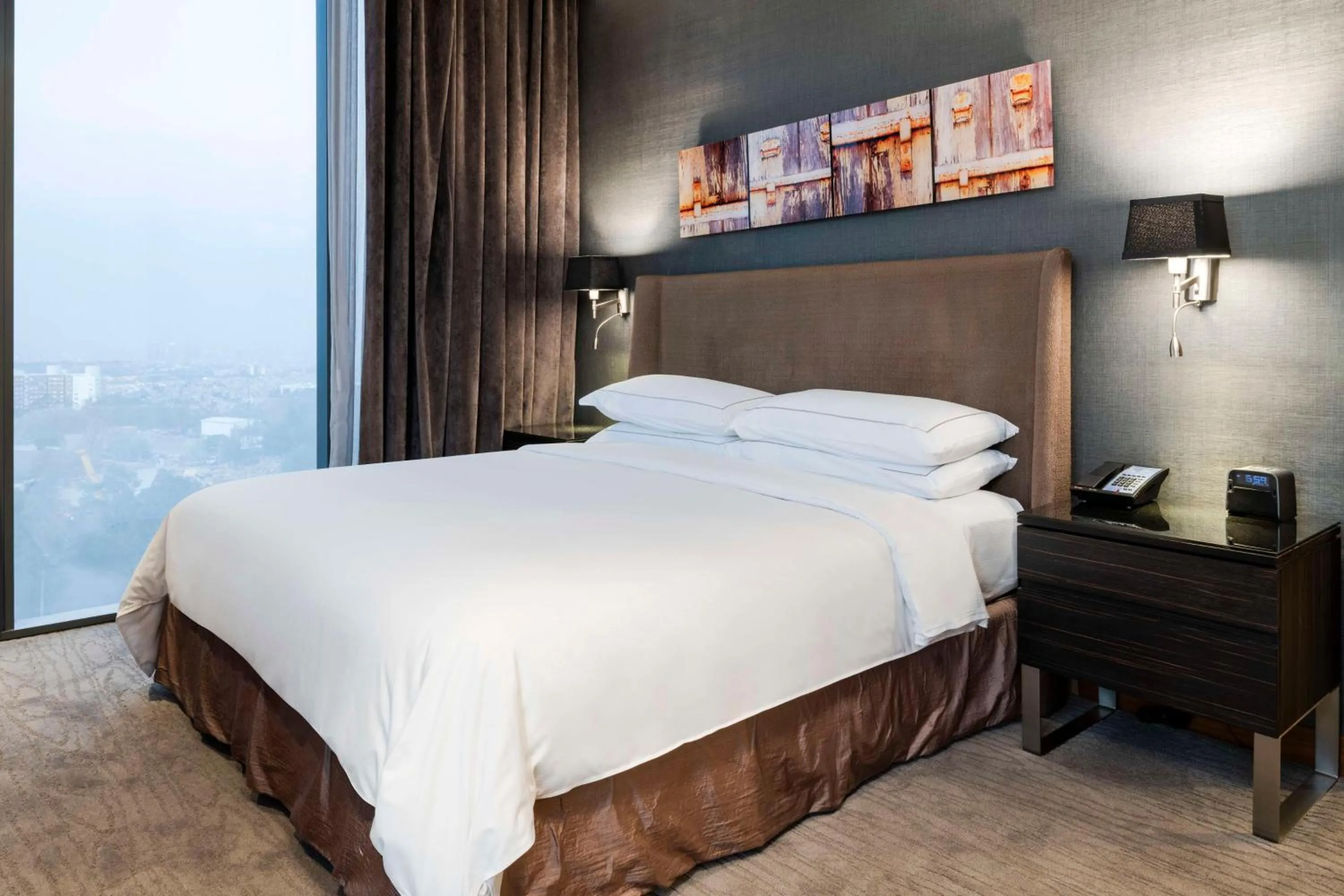 Bed in Hilton Mexico City Santa Fe