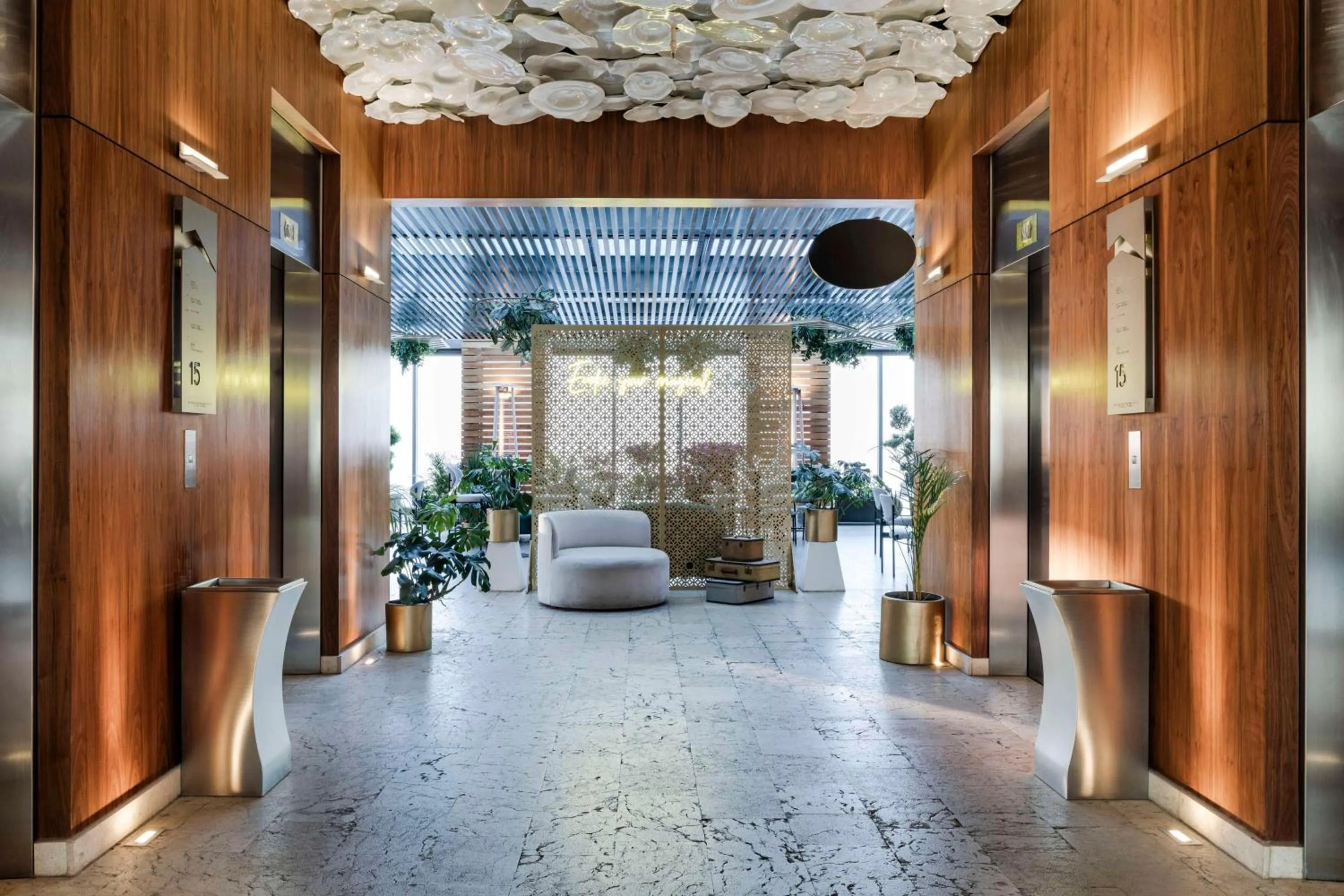 Dining area in Hilton Mexico City Santa Fe