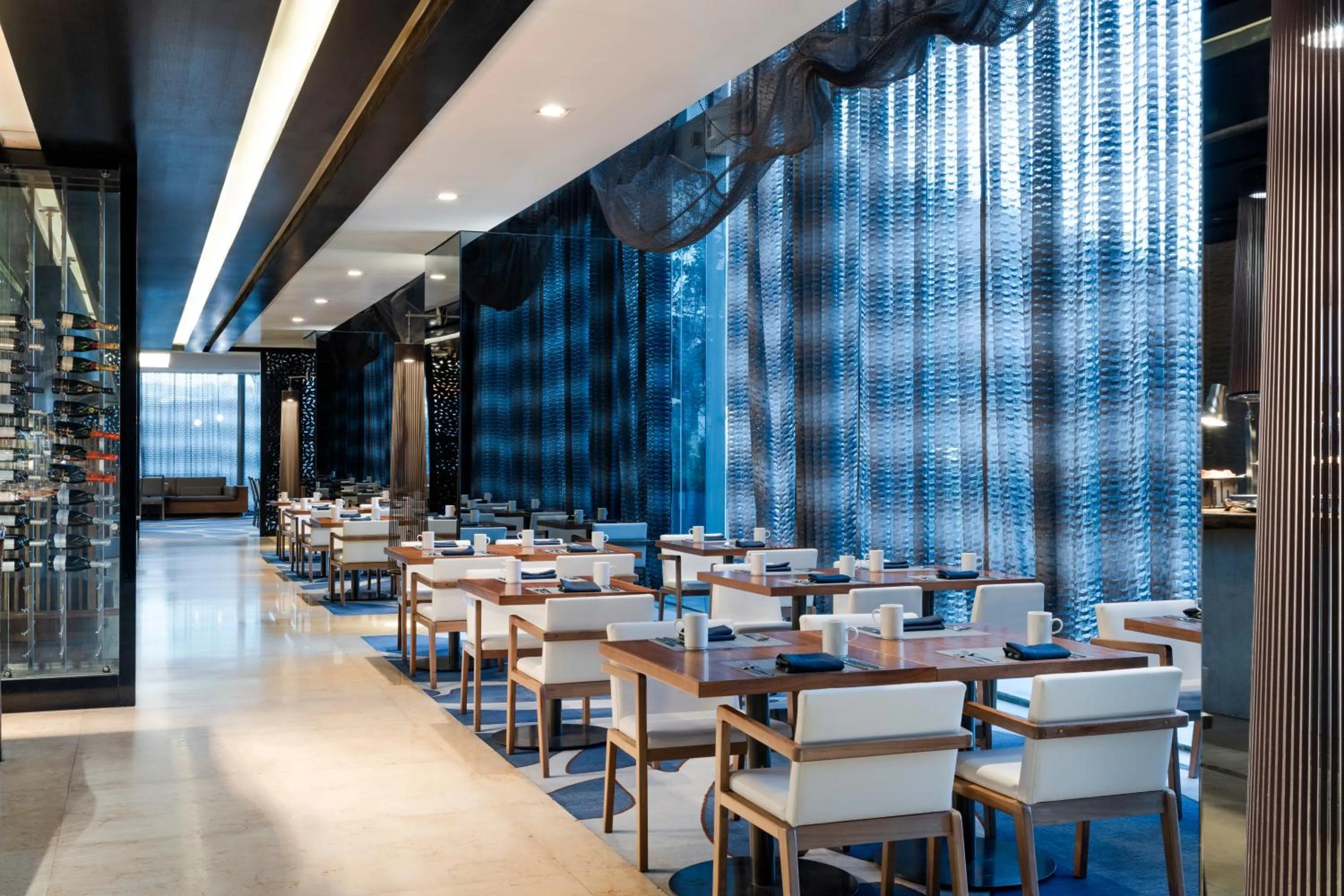 Restaurant/places to eat in Hilton Mexico City Santa Fe