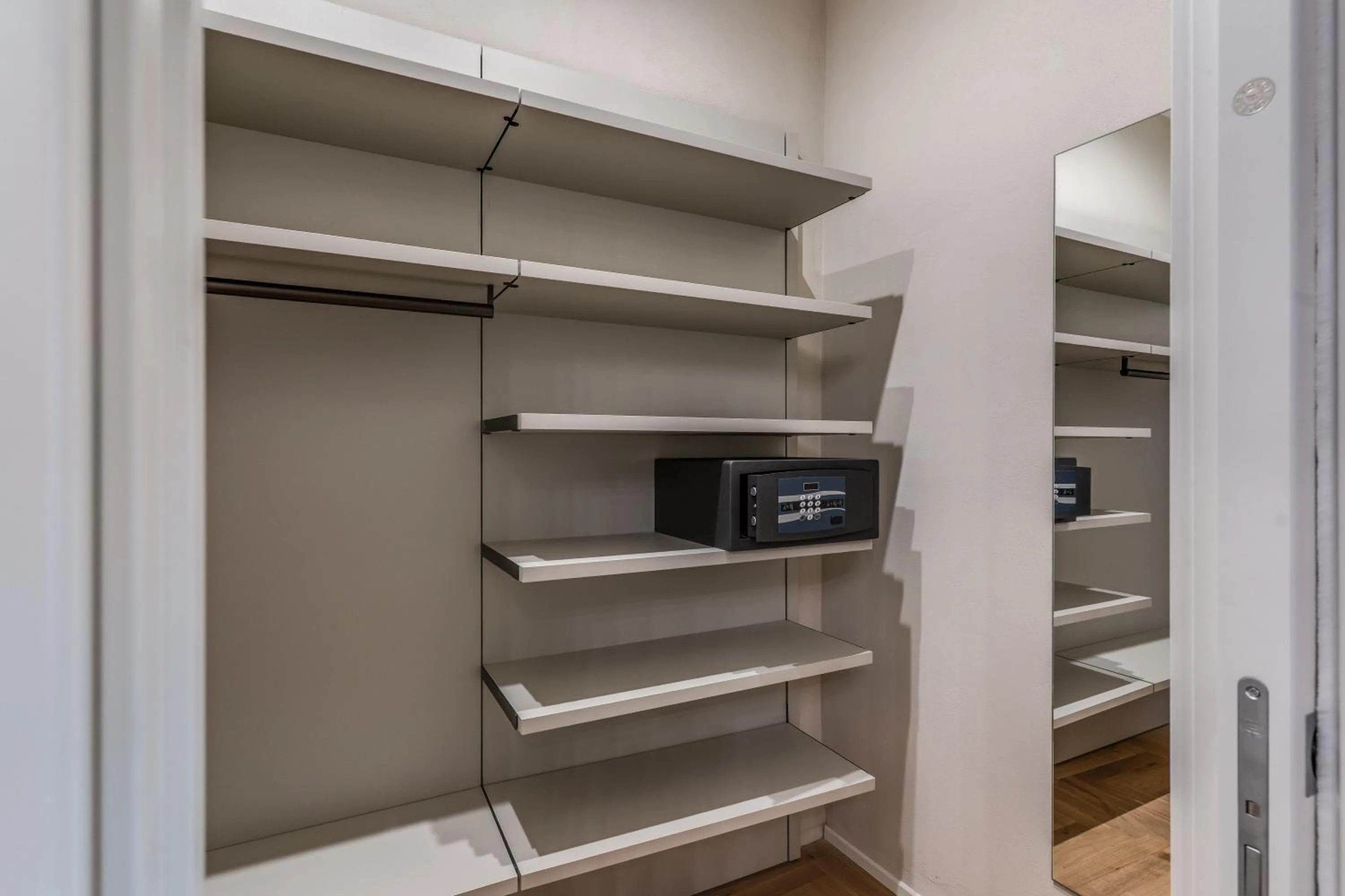 safe in Albergo Abruzzi