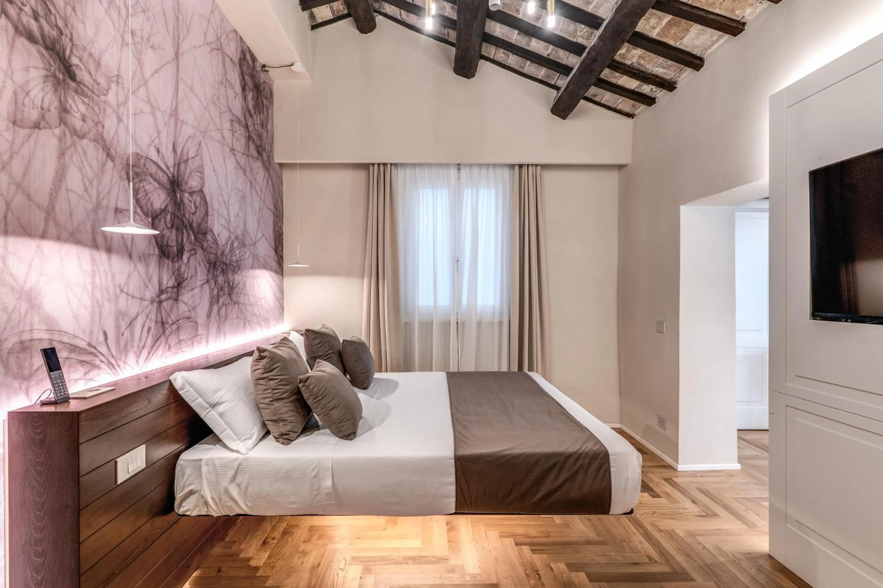 Photo of the whole room, Bed in Albergo Abruzzi