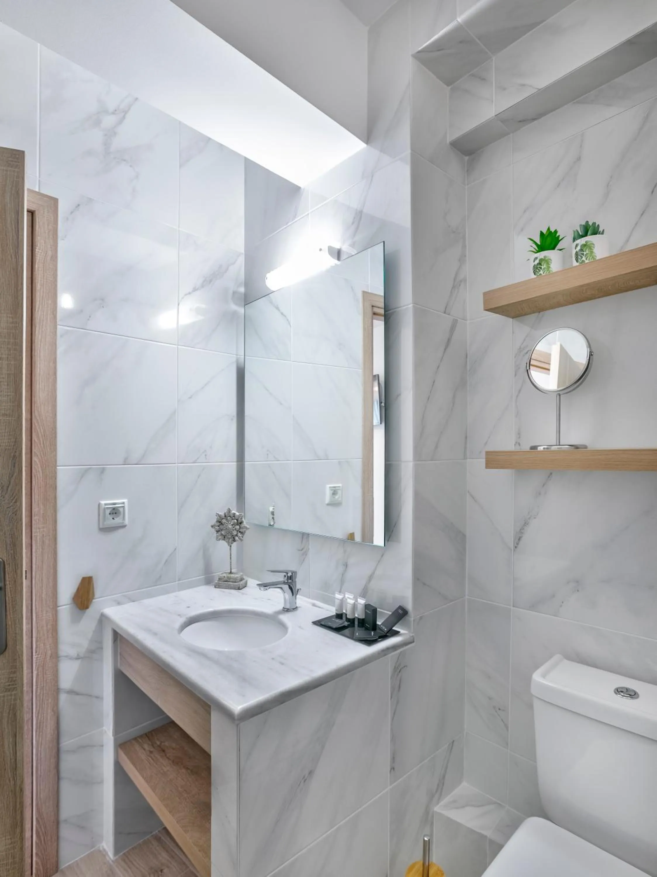 Bathroom in Acropolis City Life BH