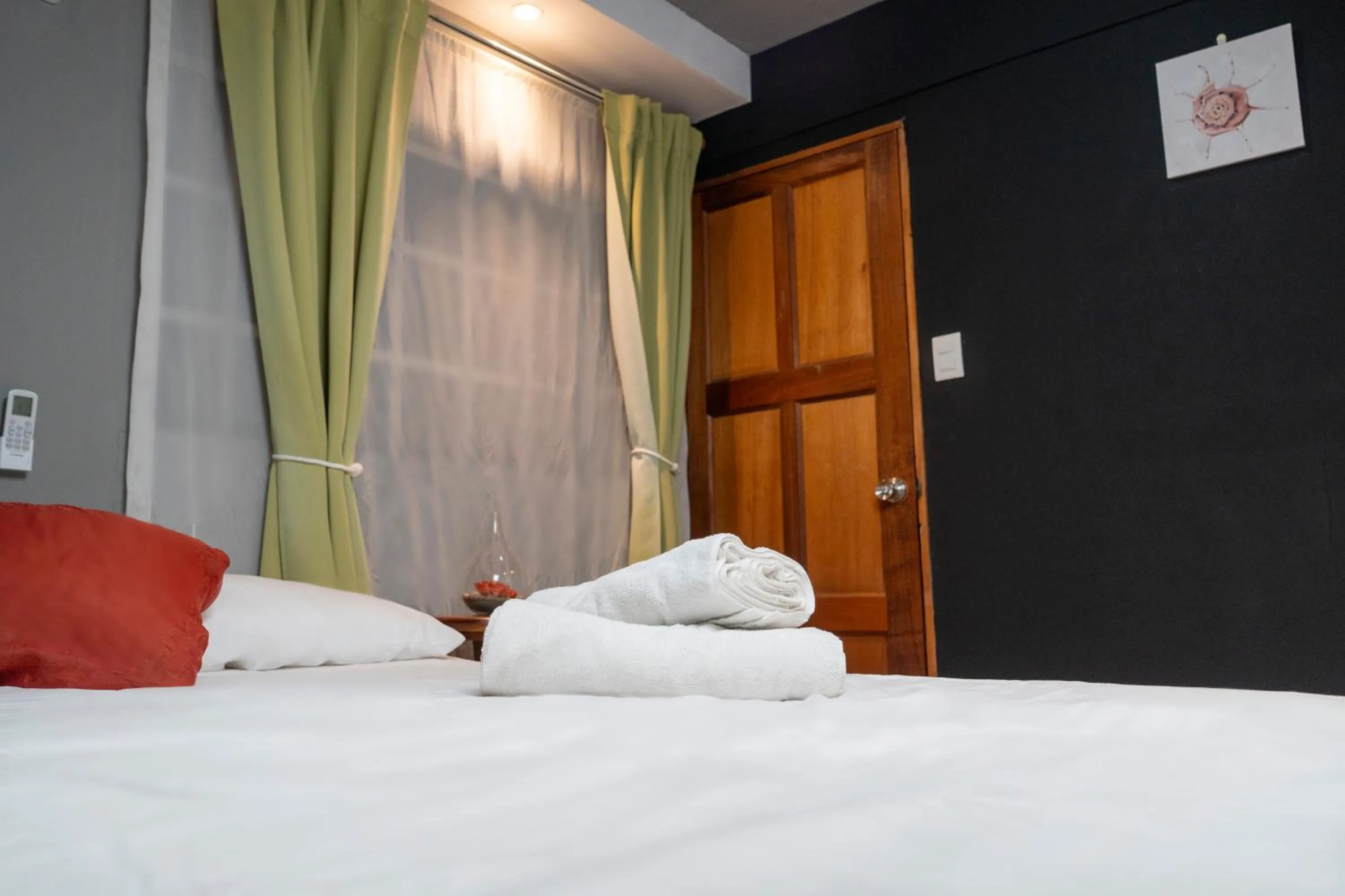 Bed in Gardens House, Airport Juan Santamaría, Alajuela, San José