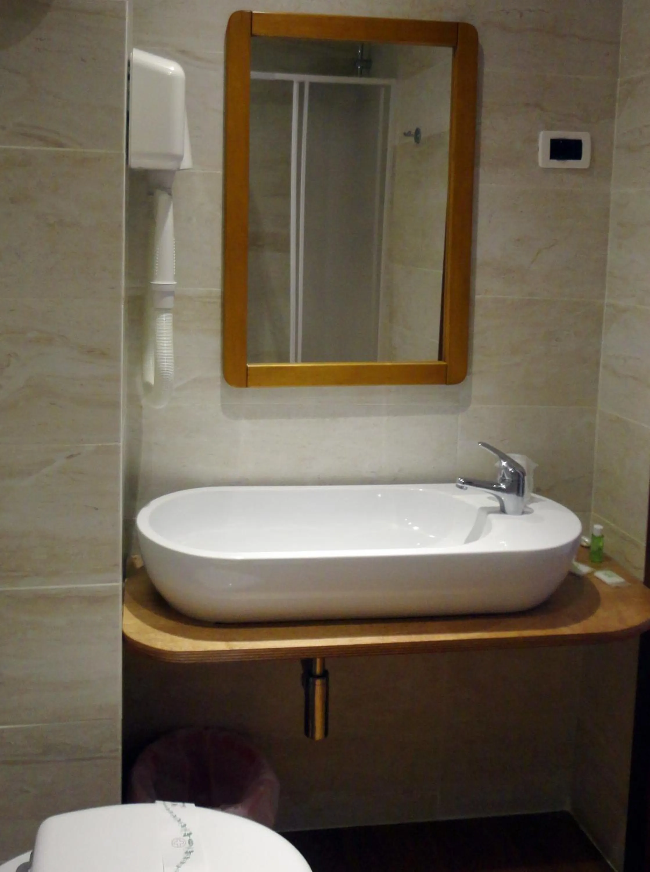 Bathroom in Hotel De Paris