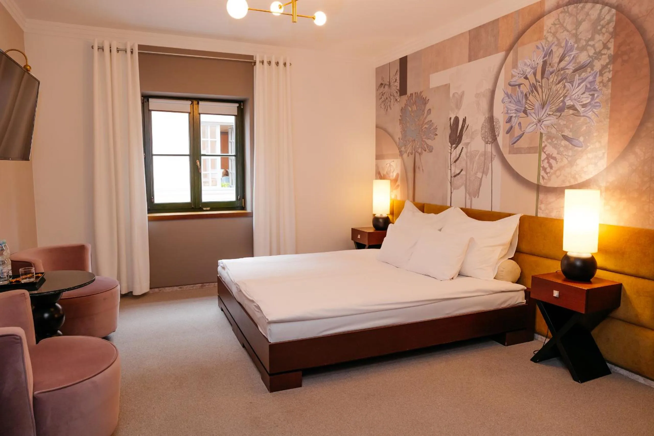 Bed in Vanilla Hotel