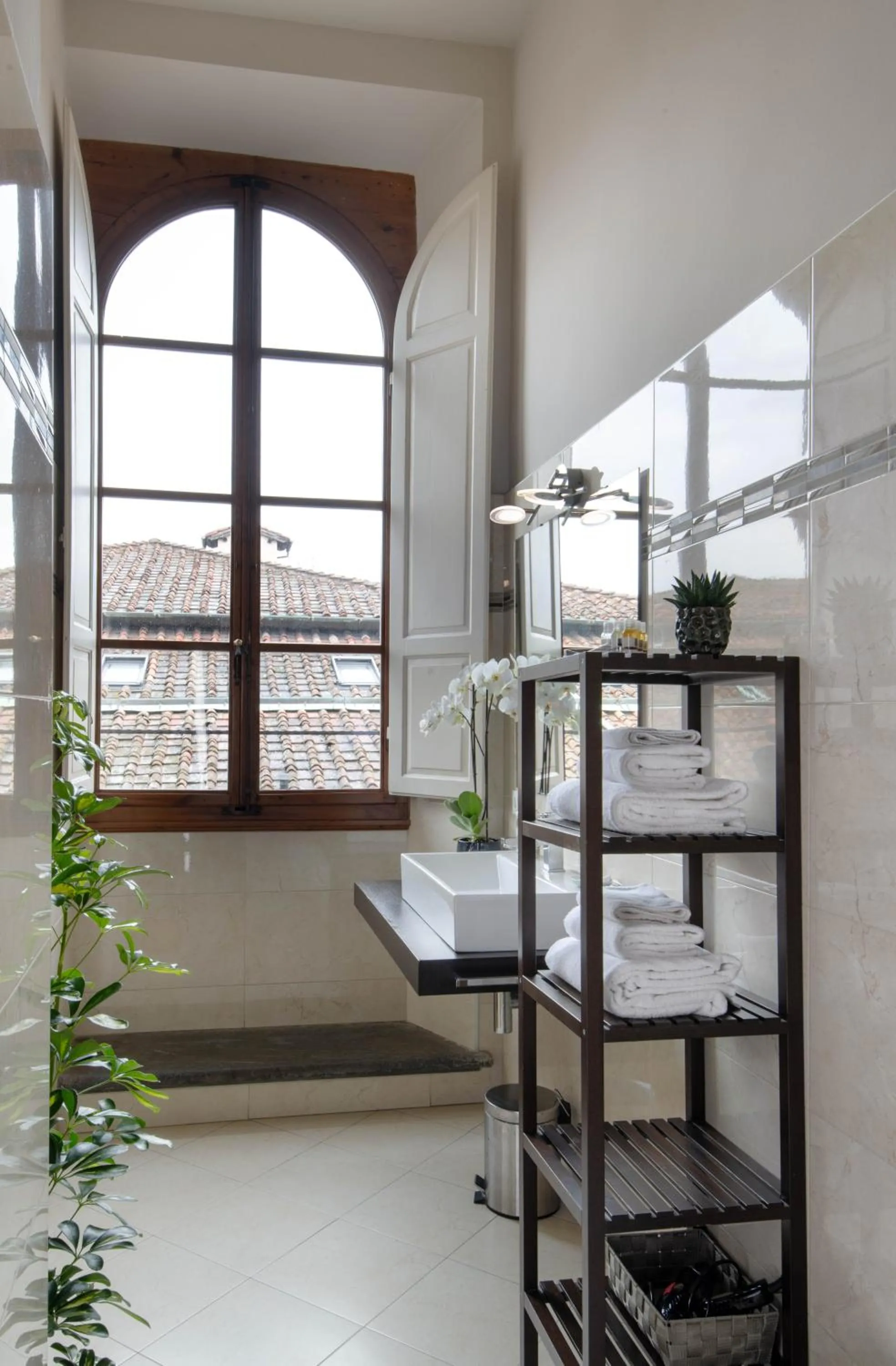 Bathroom in Palazzo Alfani - Residenza d'Epoca
