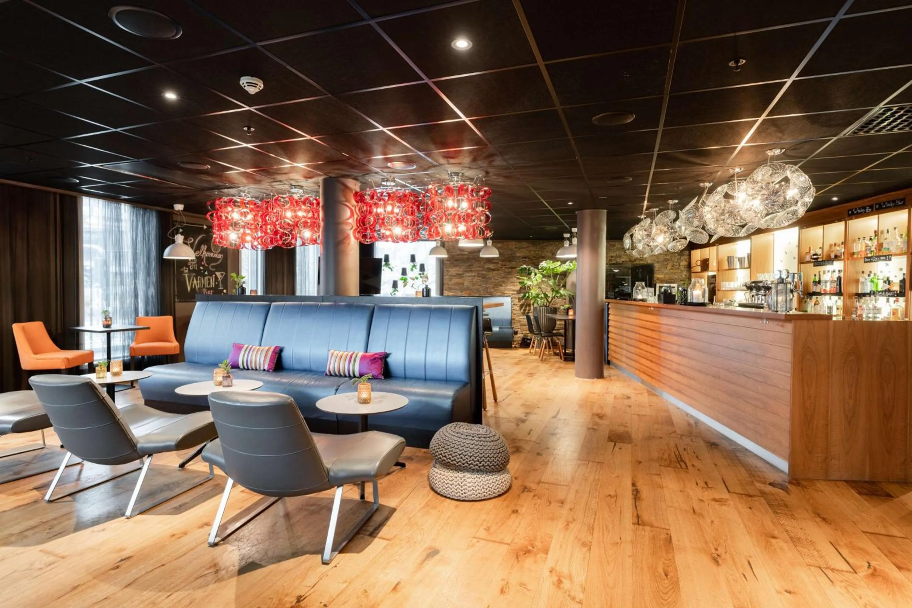 Lounge or bar in Scandic Stavanger City