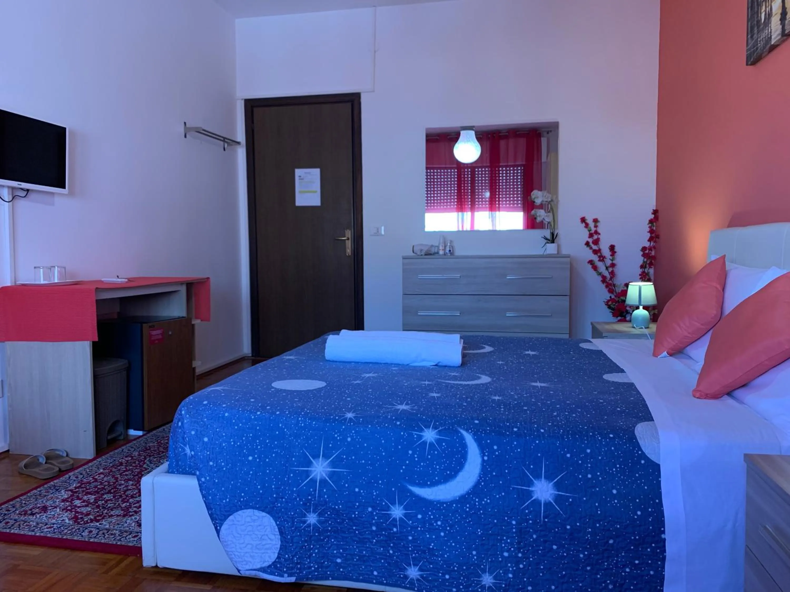 Bed in Venice Day Apartment