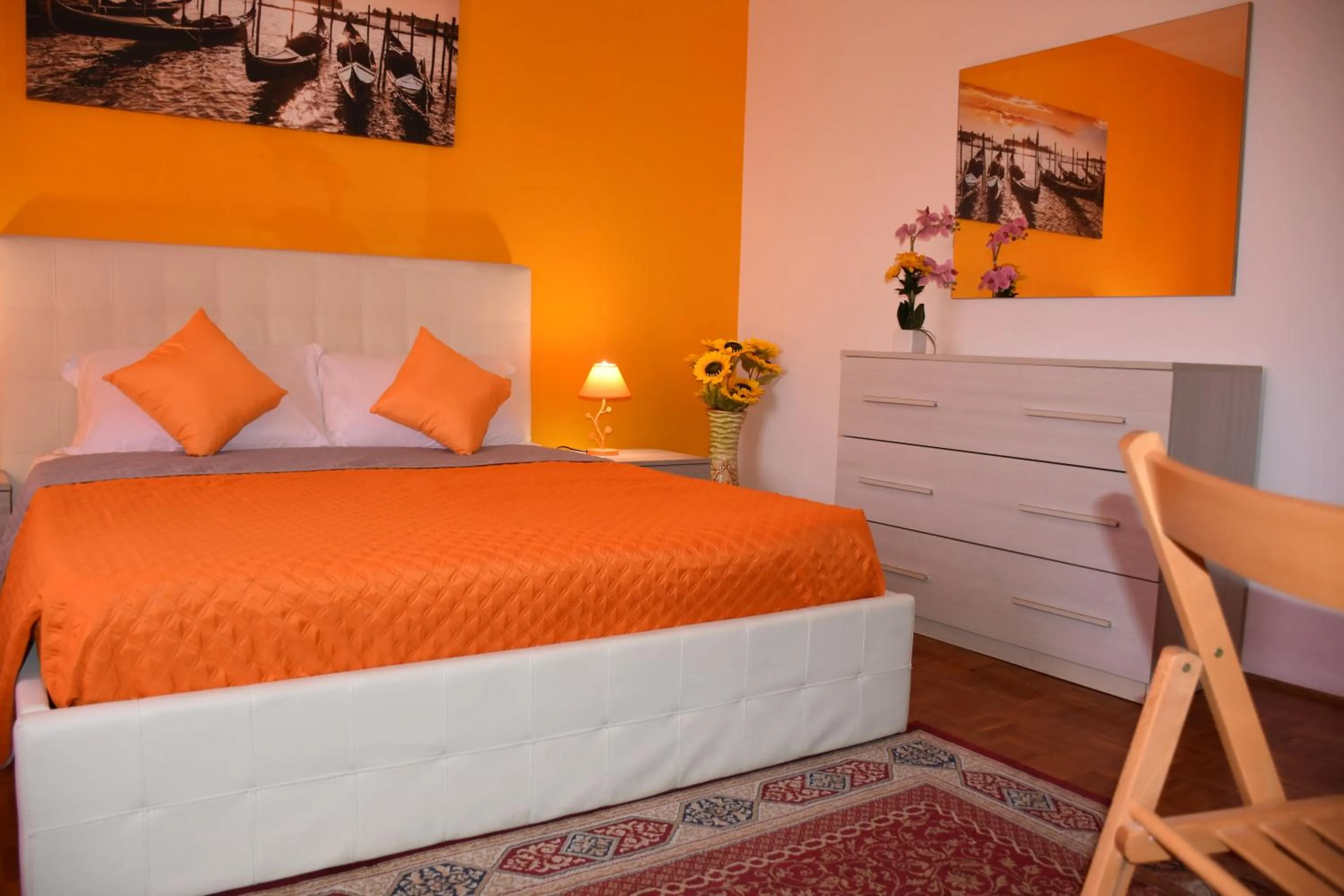 Bed in Venice Day Apartment