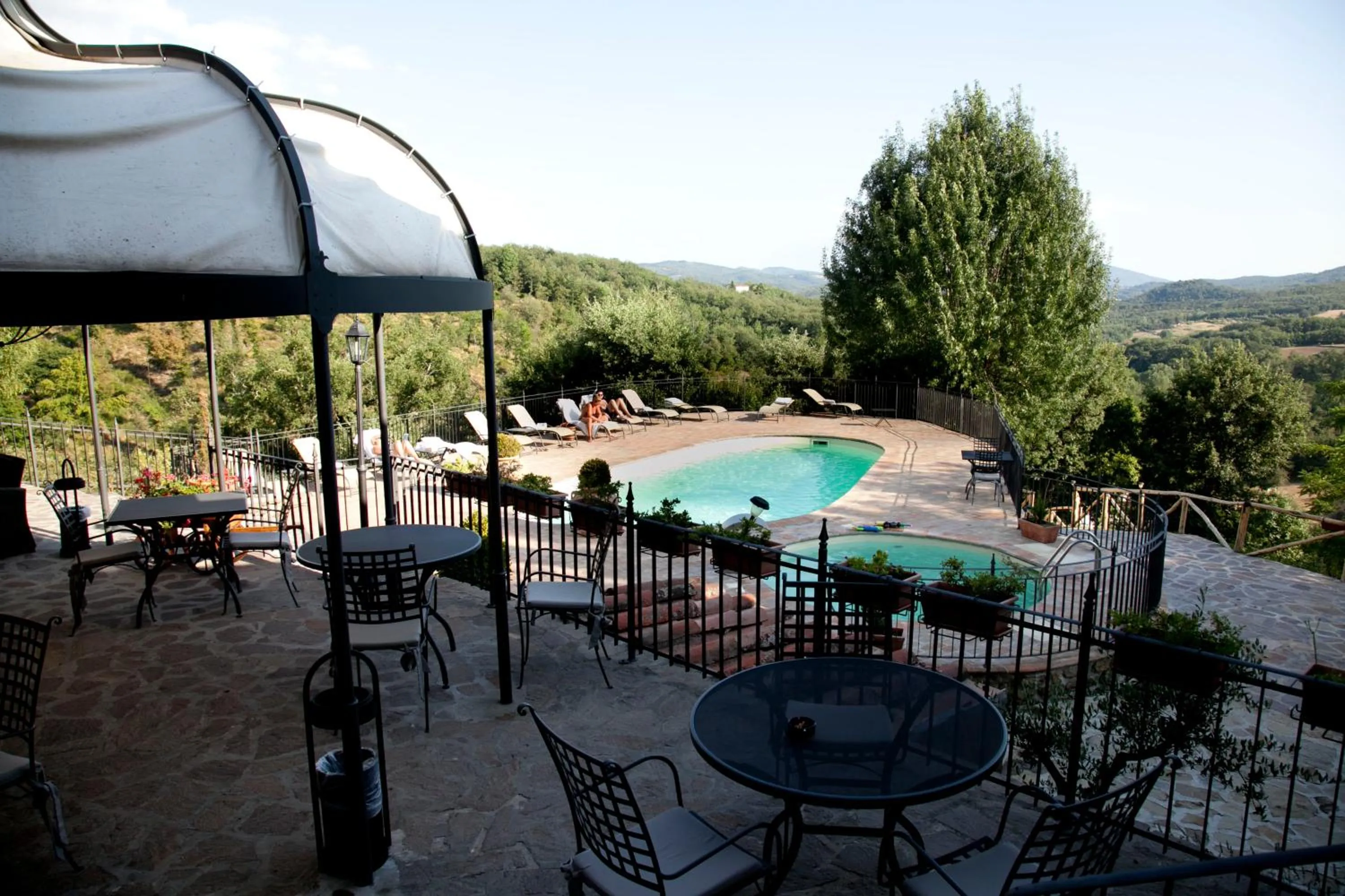 Patio in Il Castelluccio Country Resort Restaurant & SPA