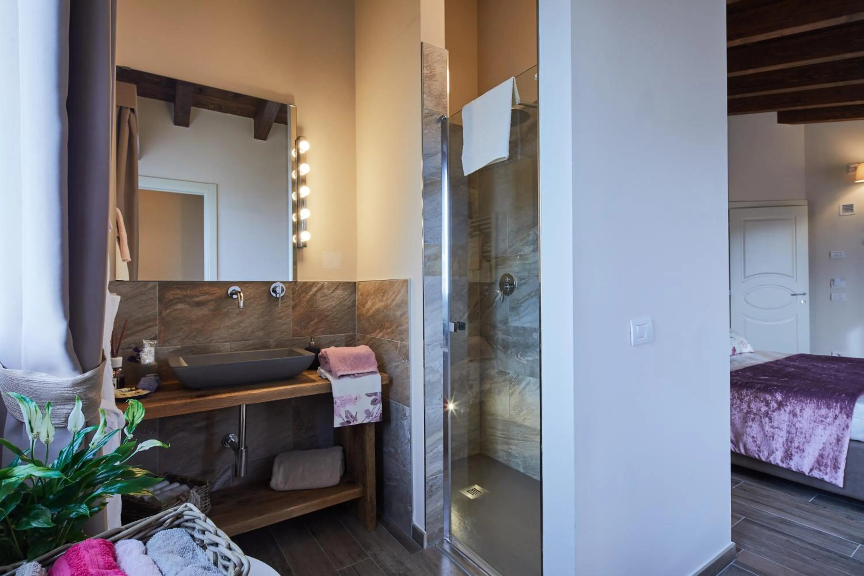 Bed in Il Castelluccio Country Resort Restaurant & SPA