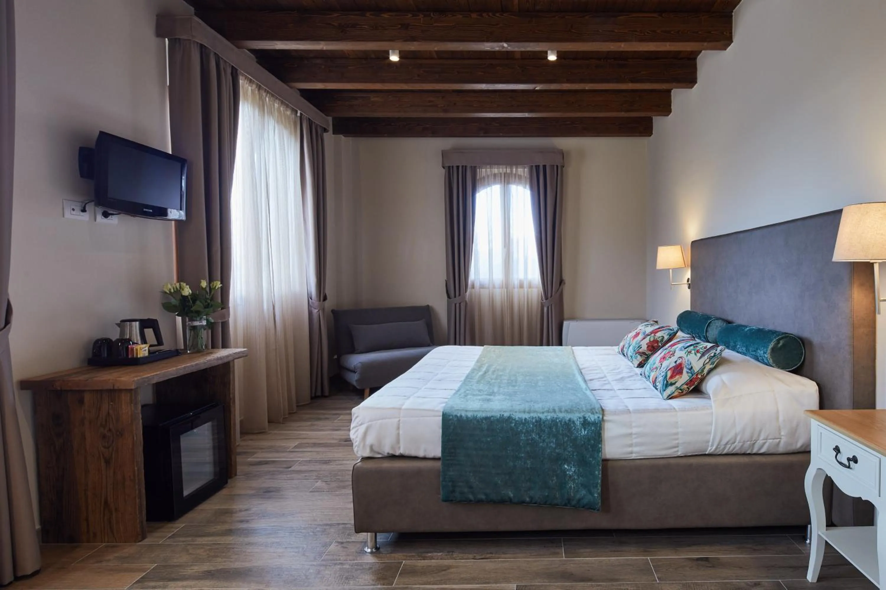 Bed in Il Castelluccio Country Resort Restaurant & SPA