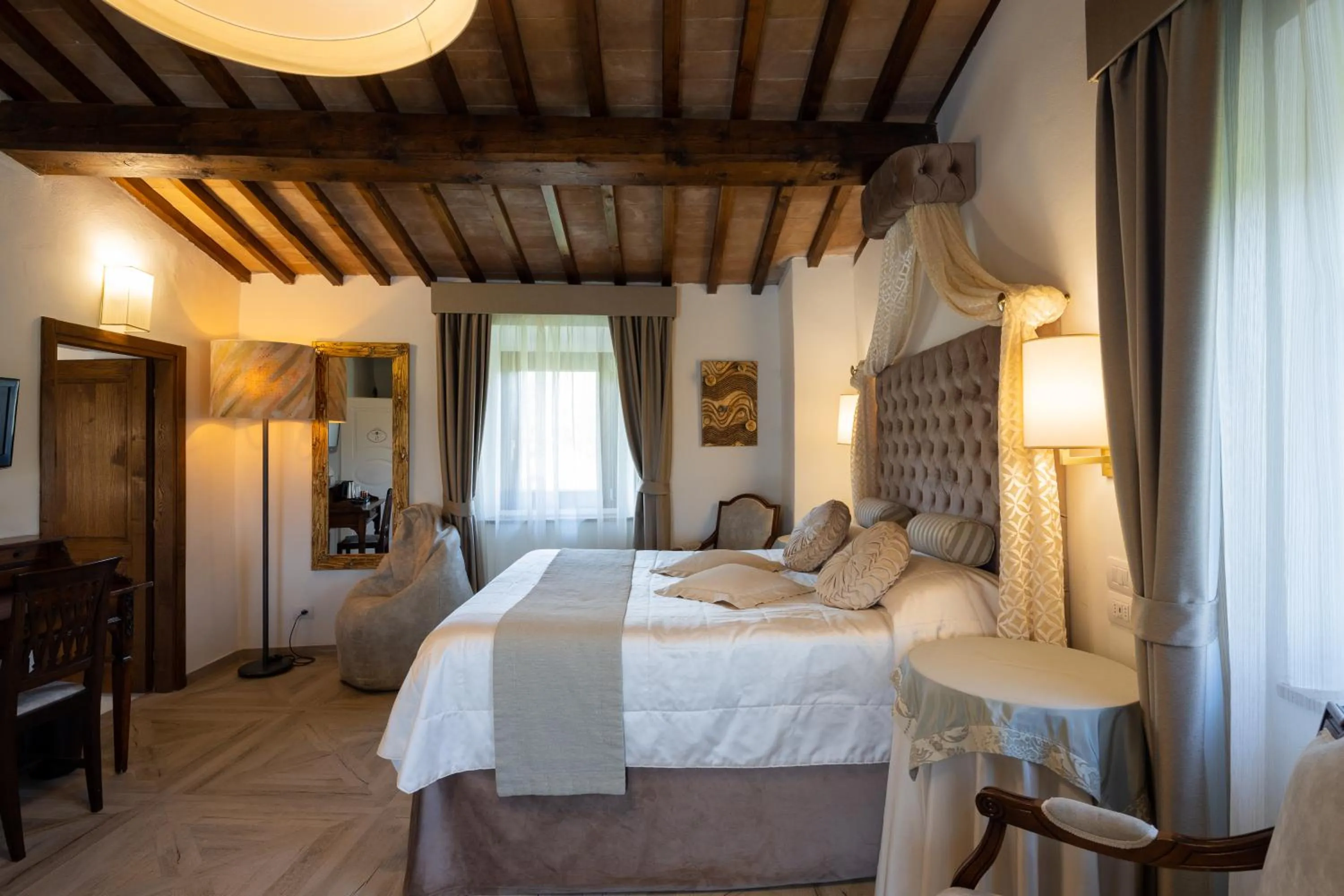 Bed in Il Castelluccio Country Resort Restaurant & SPA