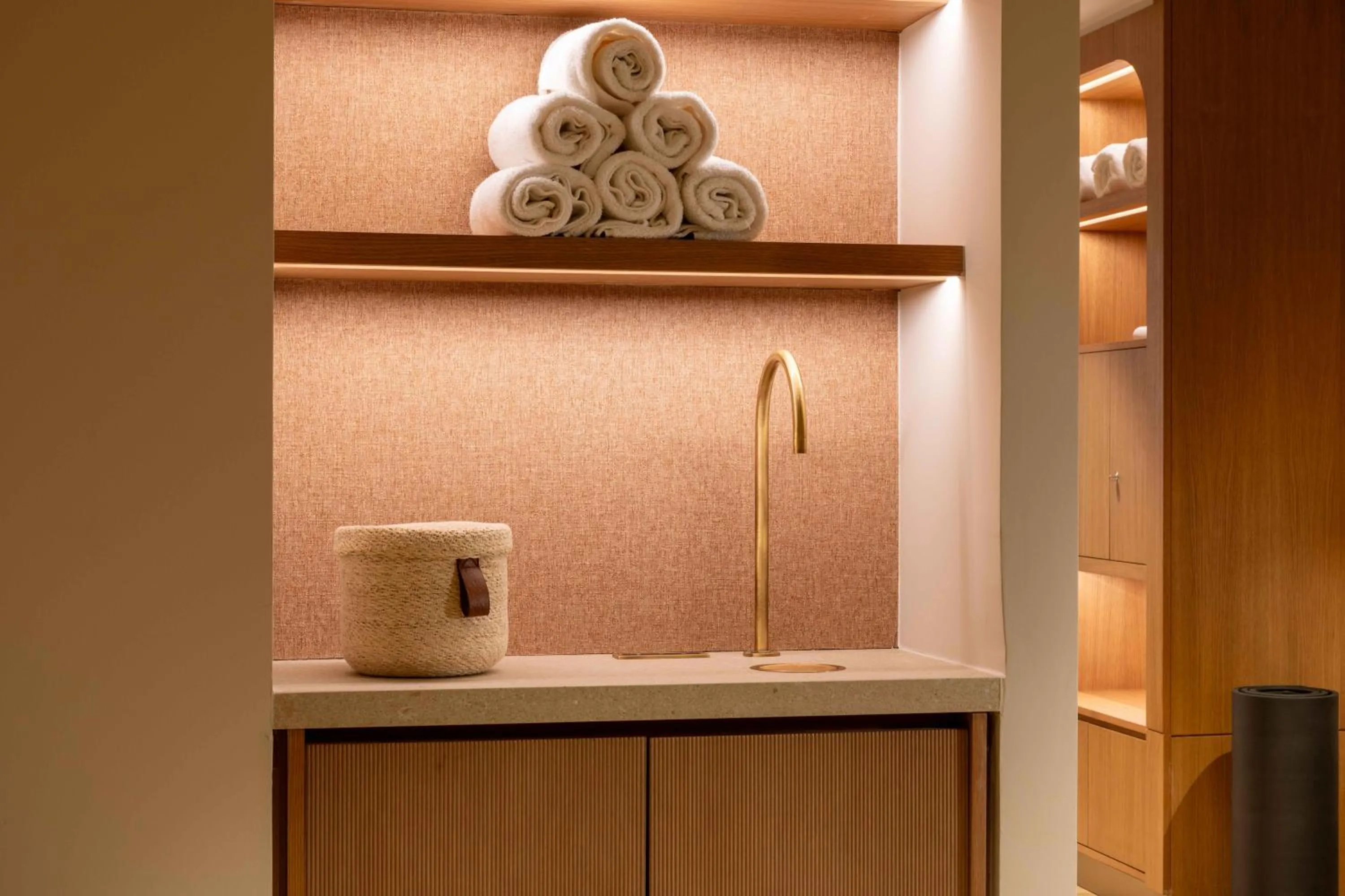 Area and facilities in Hôtel Le Cardinal