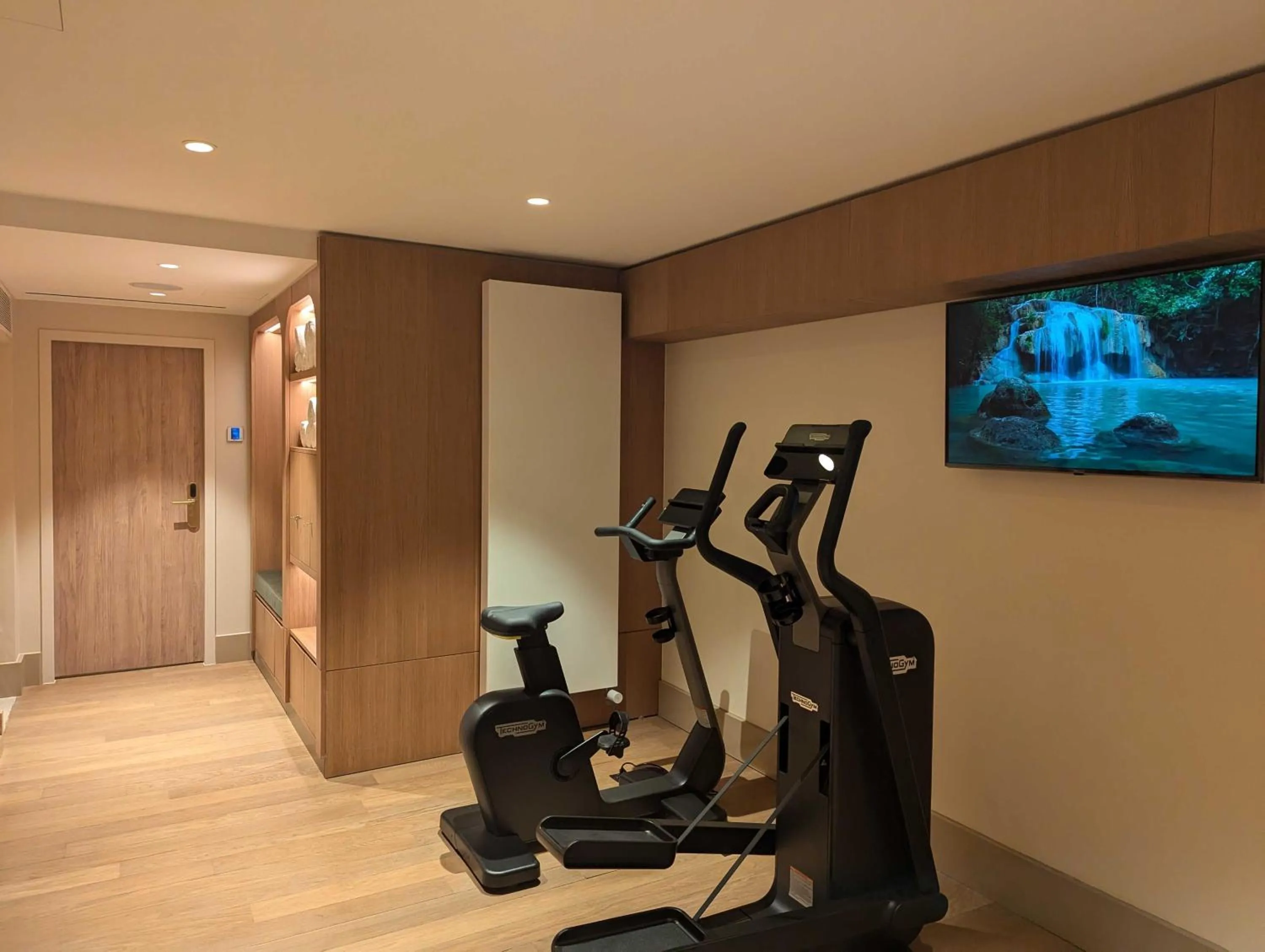 Fitness centre/facilities in Hôtel Le Cardinal