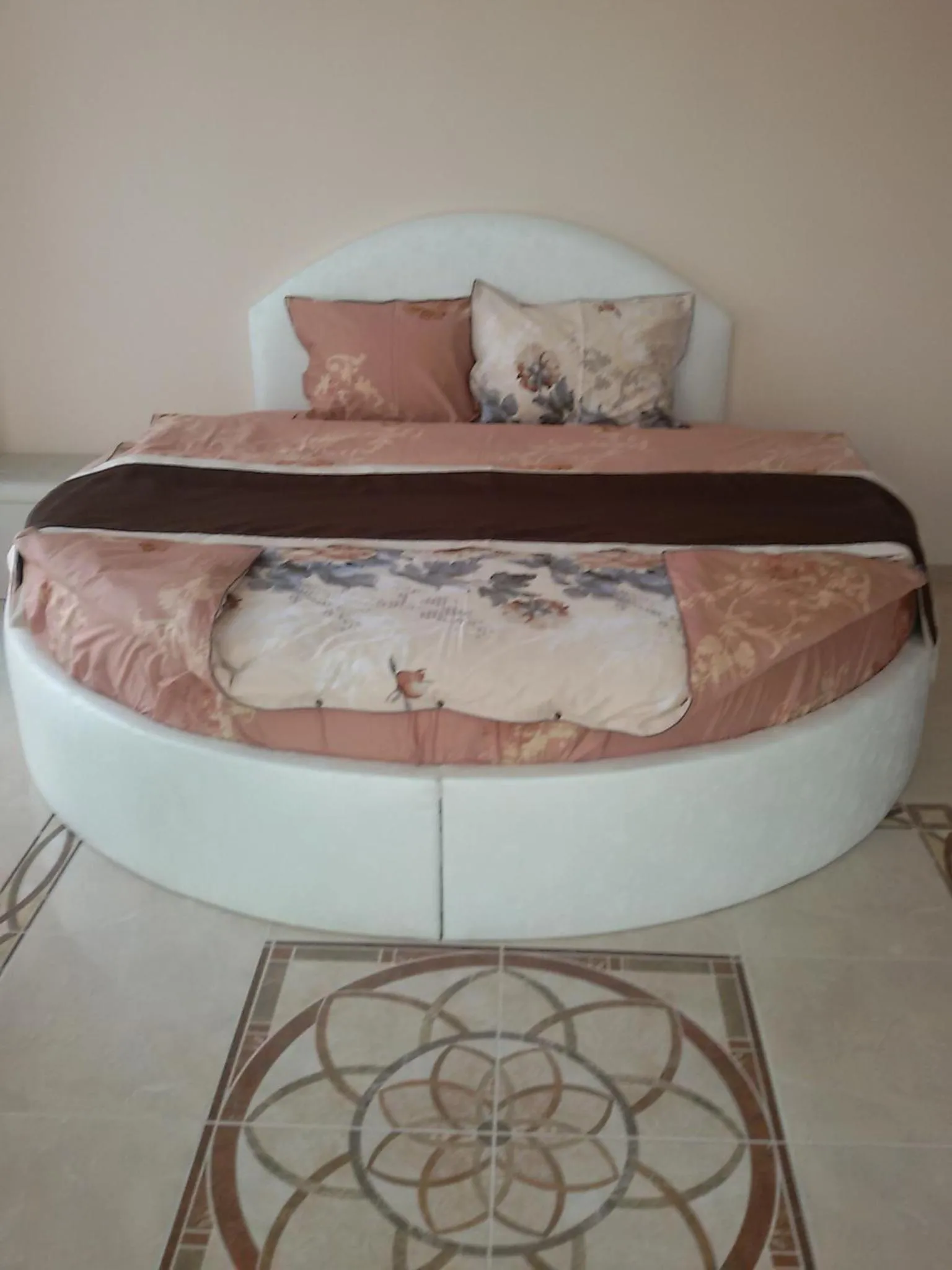 Bed in Sandanski Peak Guest Rooms