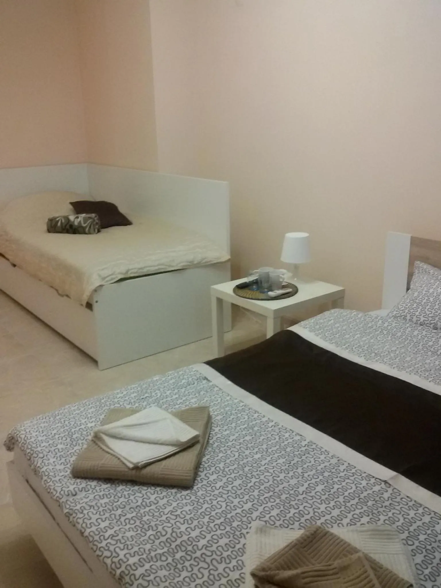 Photo of the whole room, Bed in Sandanski Peak Guest Rooms