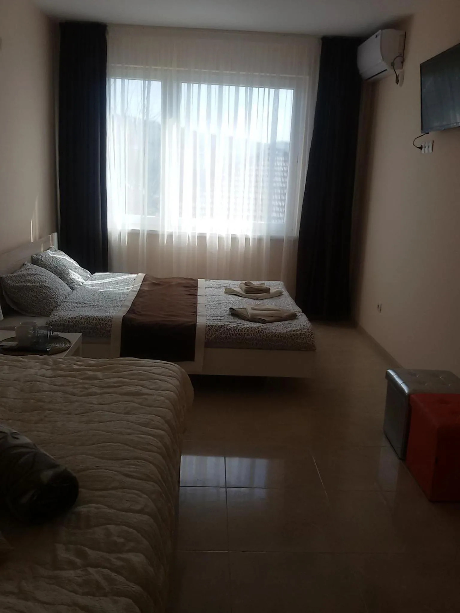 Photo of the whole room, Bed in Sandanski Peak Guest Rooms