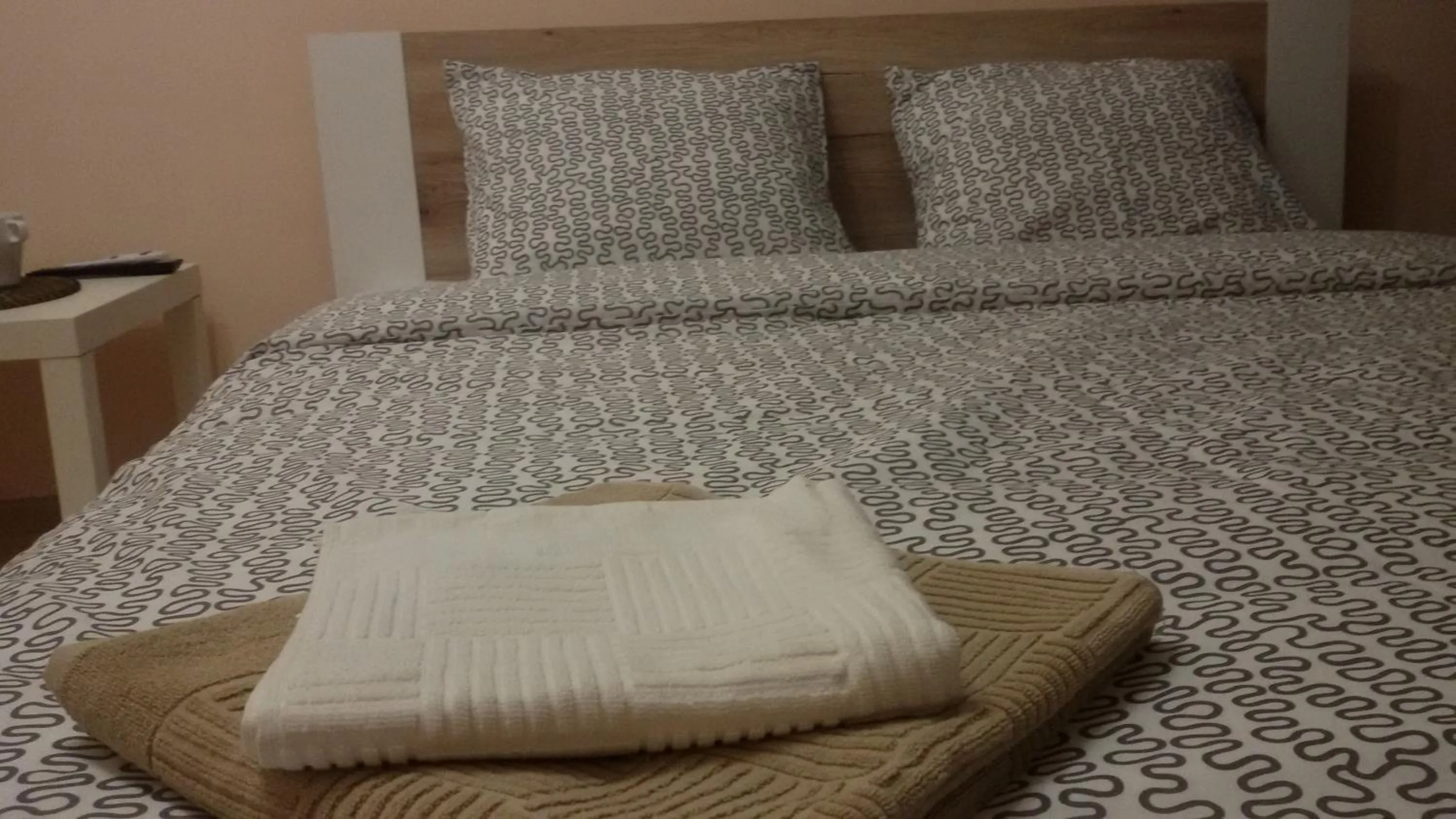 Bed in Sandanski Peak Guest Rooms