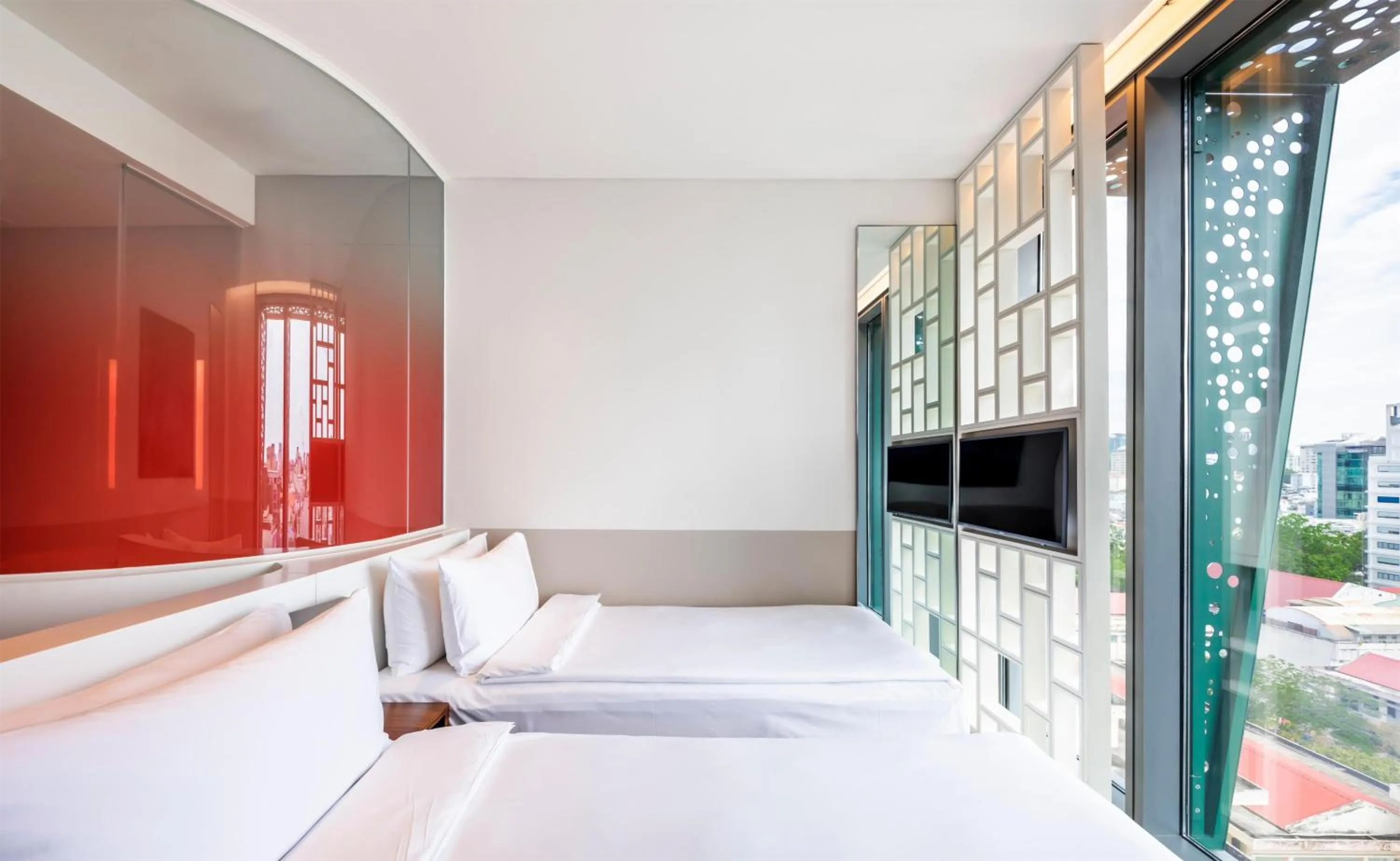 Bed in Wink Danang Centre, Unscripted by Hyatt - 24 Hours stay