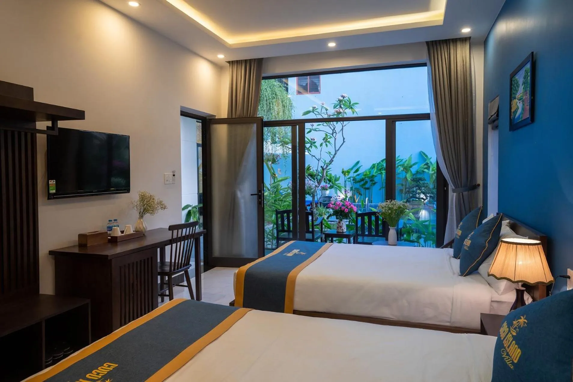 Bed in Coco Island Villa