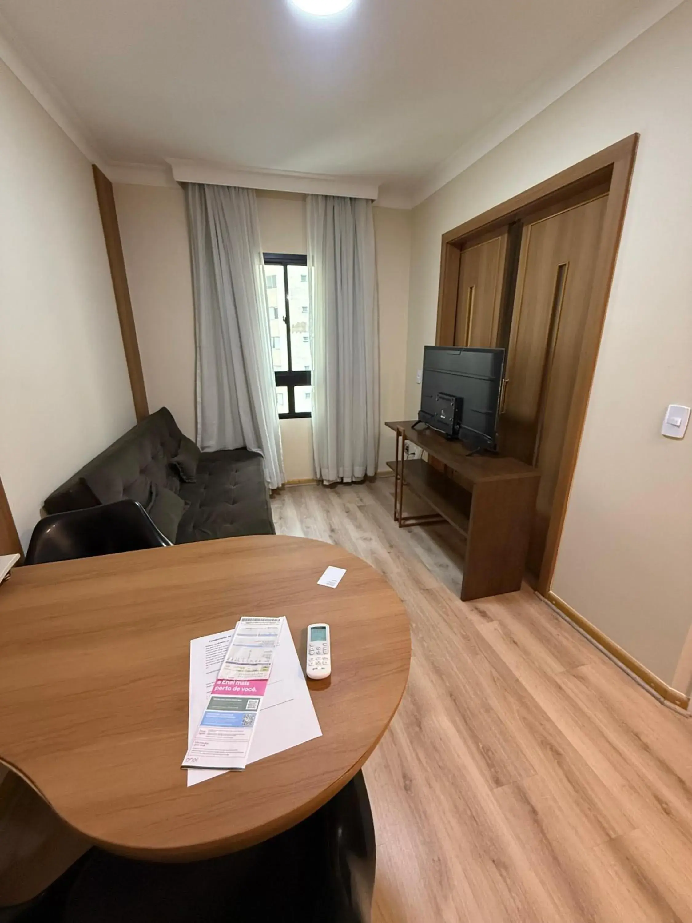 Deluxe Apartment in Comfort Flat Pinheiros em Hotel 4,5 estrelas Deluxe Apartment in Comfort Flat Pinheiros em Hotel 4,5 estrelas