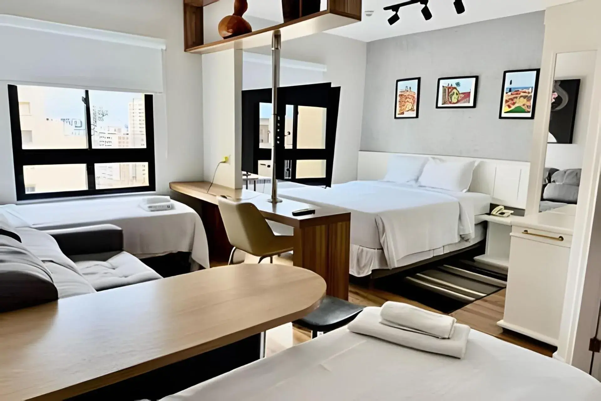 Deluxe Studio in Comfort Flat Pinheiros em Hotel 4,5 estrelas Deluxe Studio in Comfort Flat Pinheiros em Hotel 4,5 estrelas