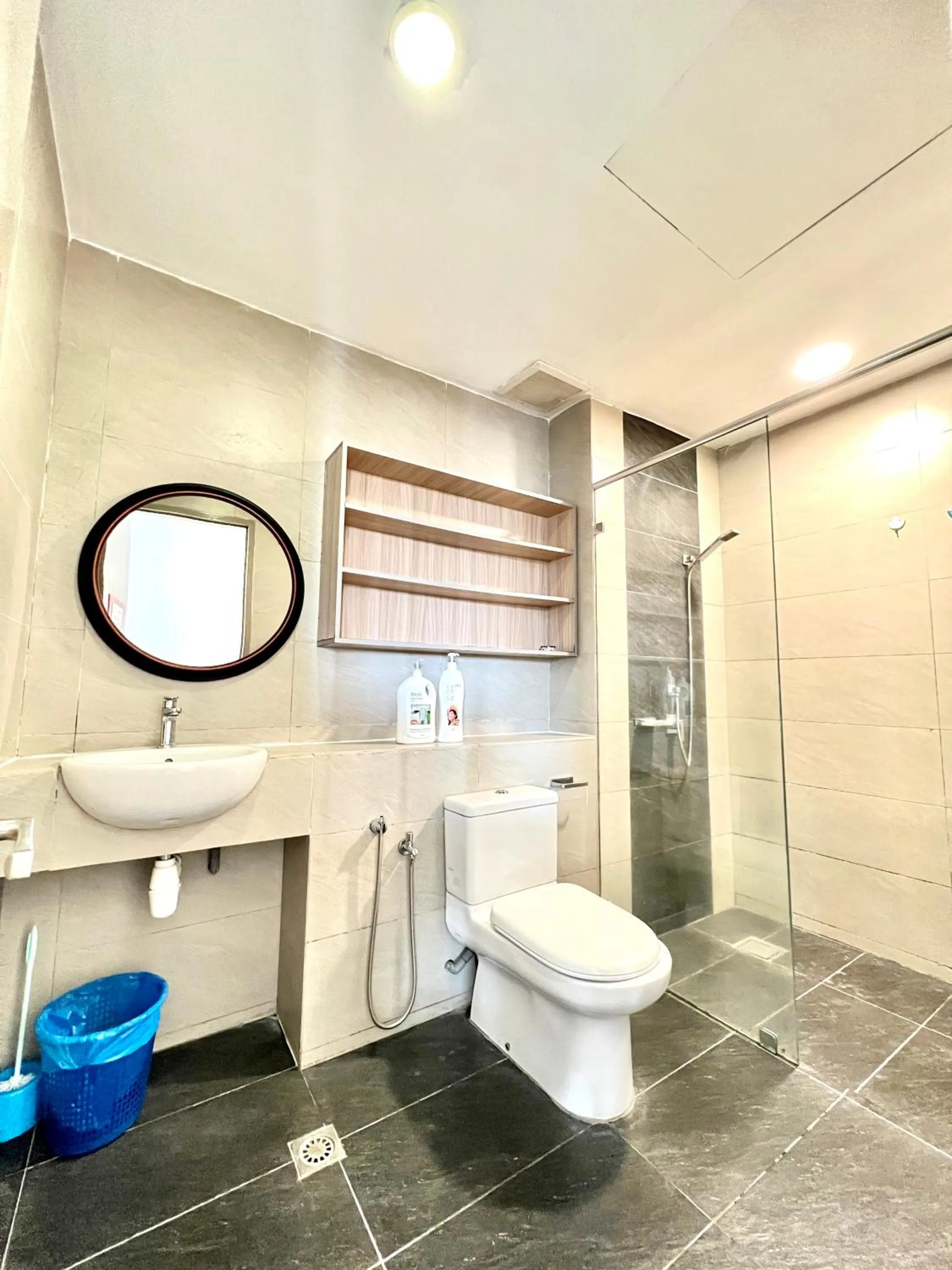 Toilet in AJ Suites @ Loft Imago KK