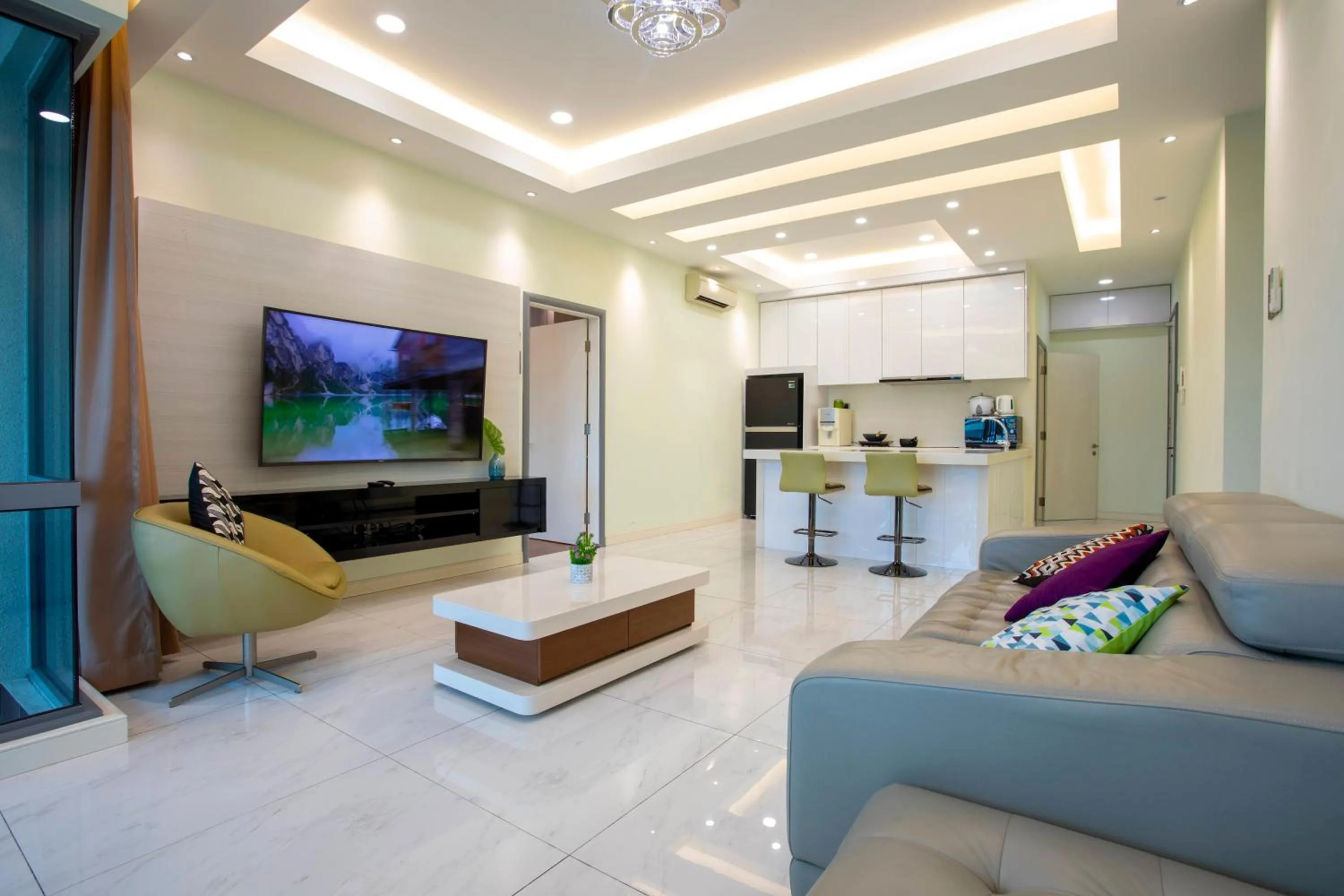 TV and multimedia in AJ Suites @ Loft Imago KK