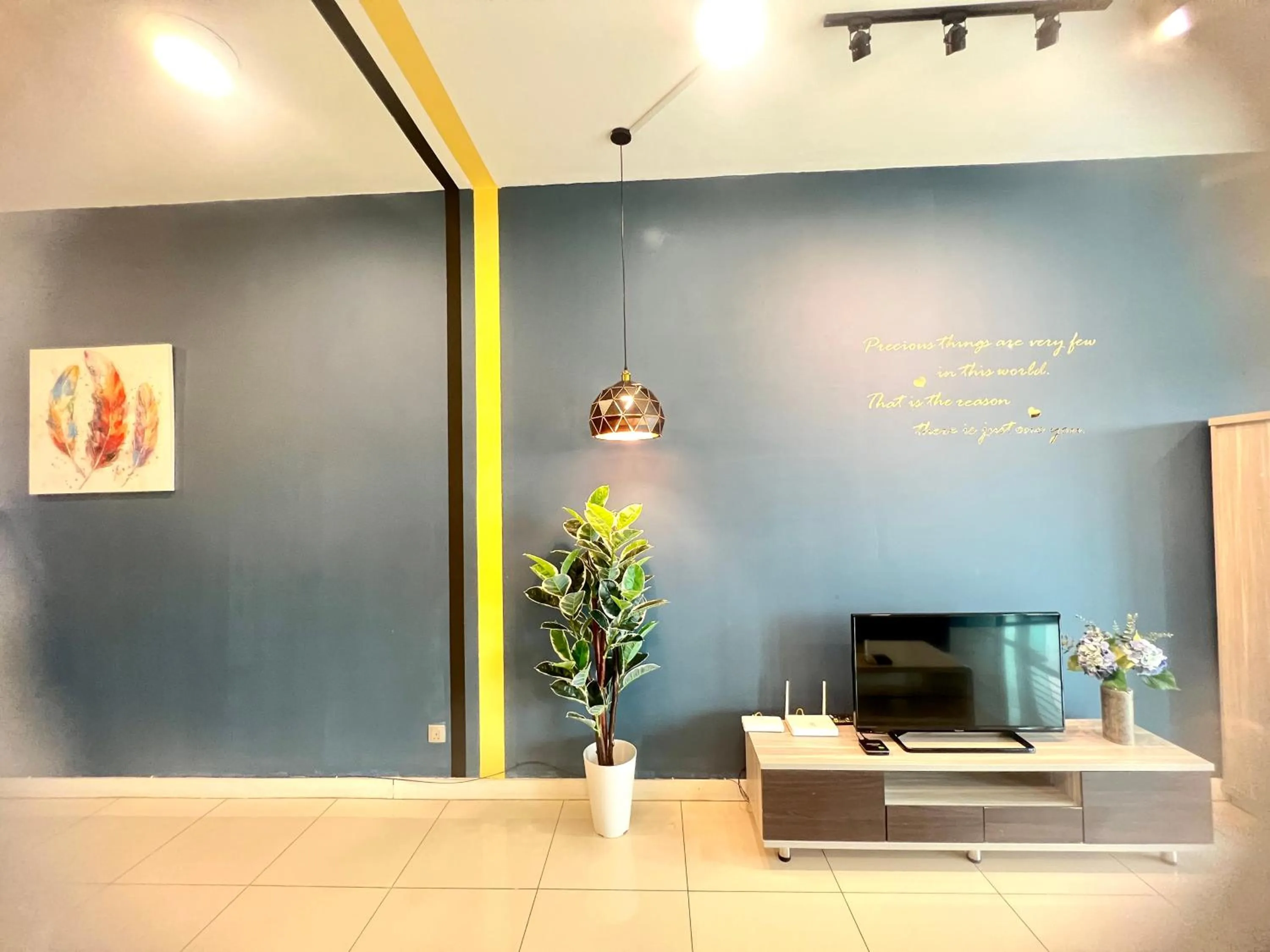 TV and multimedia in AJ Suites @ Loft Imago KK